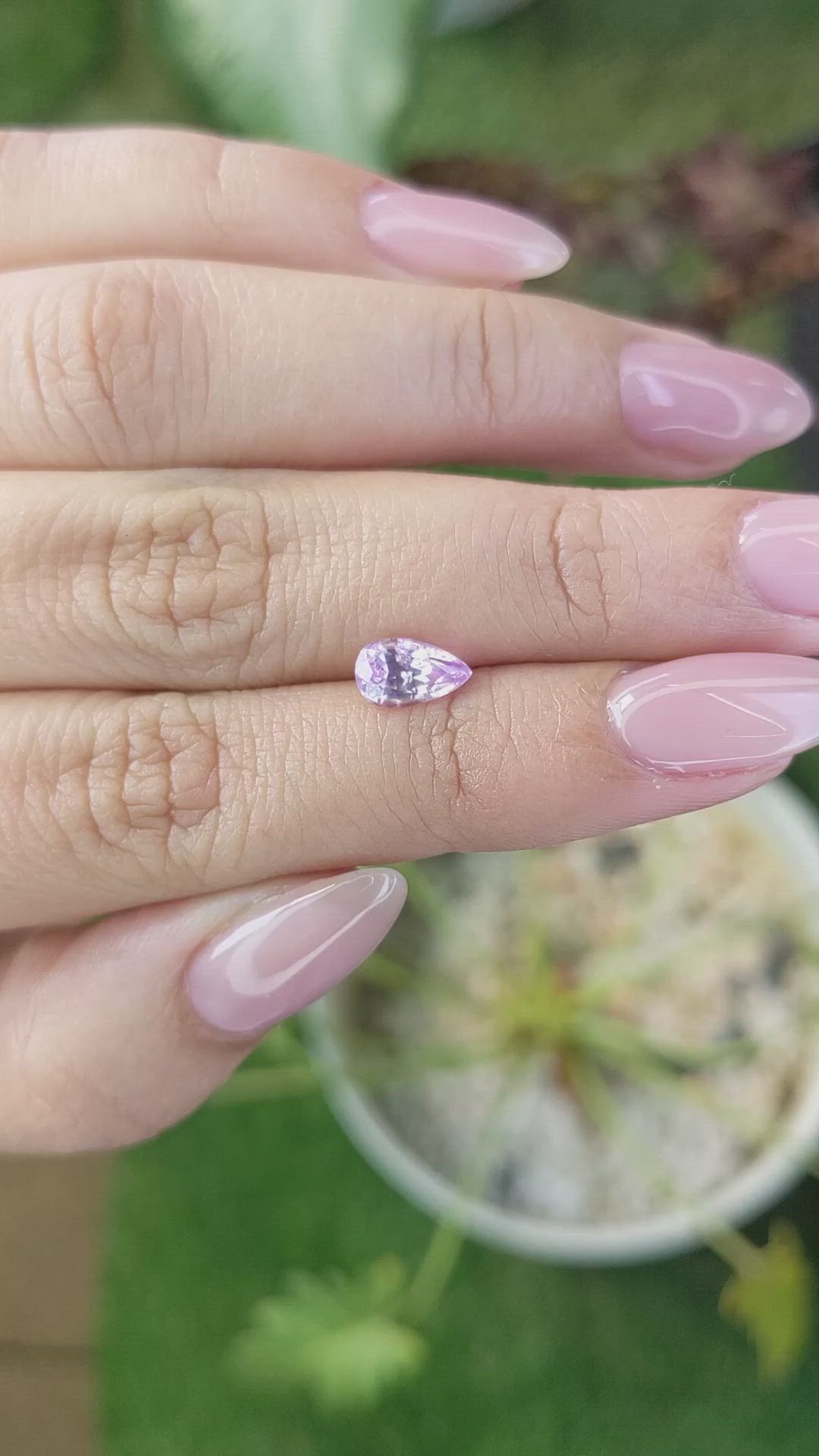 1.27 Ct. Pinkish Purple Sapphire from Ceylon (Sri Lanka) Size Video
