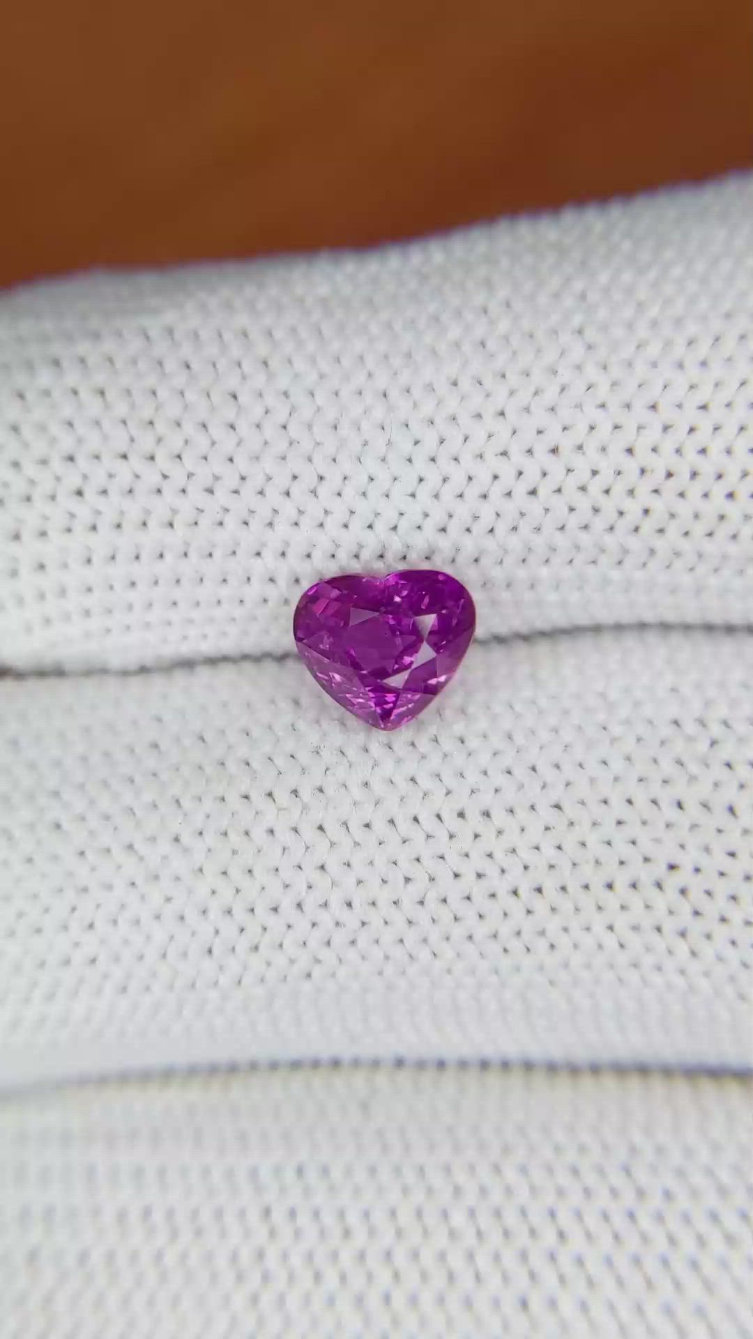 1.76 Ct. Purplish Pink Sapphire from Ceylon (Sri Lanka) Size Video