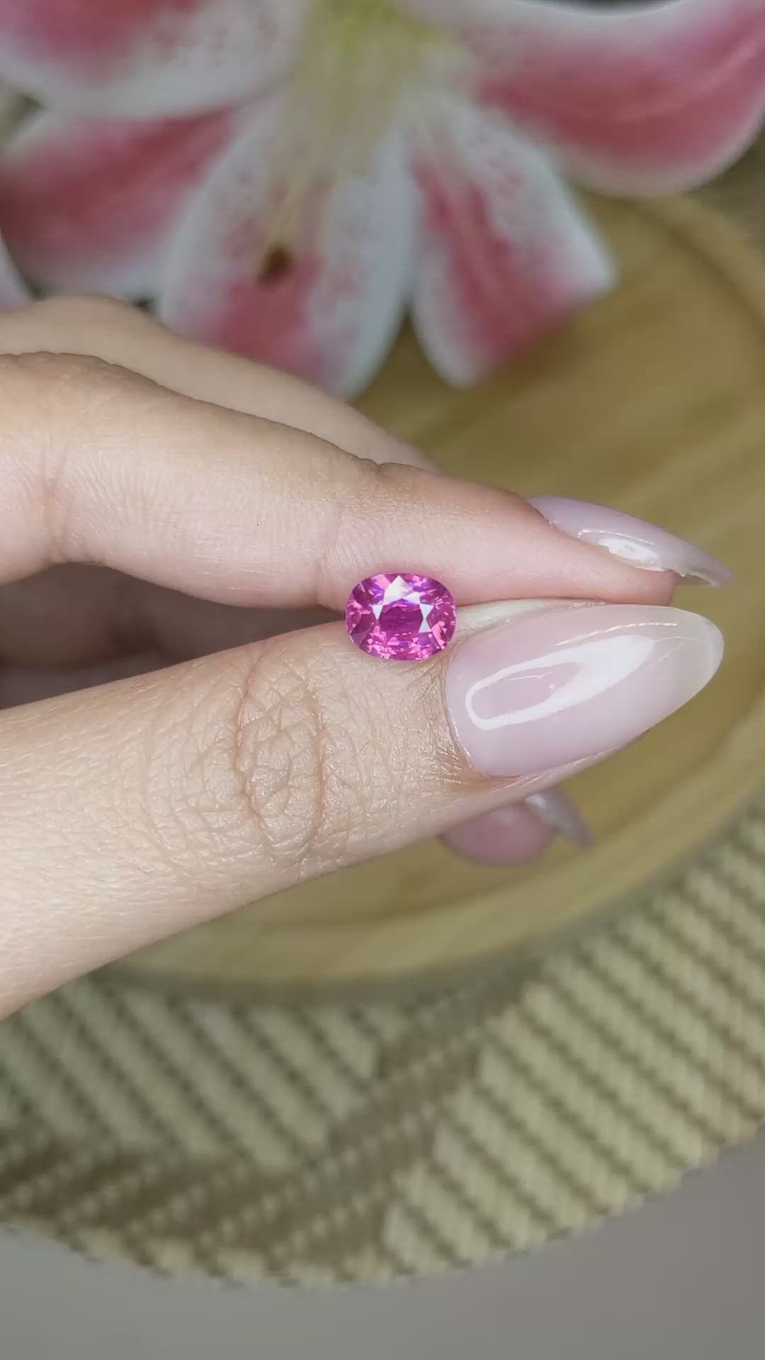 1.79 Ct. Pink Sapphire from Ceylon (Sri Lanka) Size Video