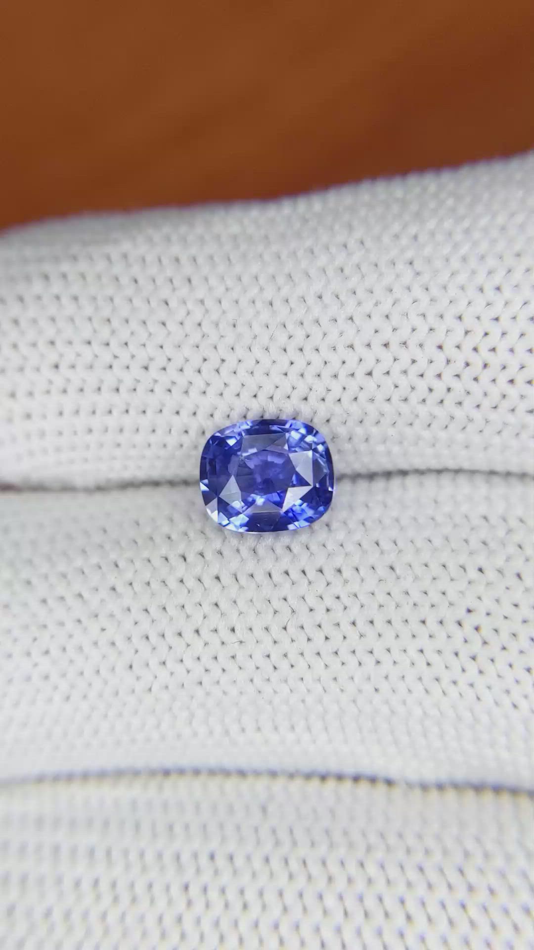 1.57 Ct. Blue Sapphire from Ceylon (Sri Lanka) Size Video