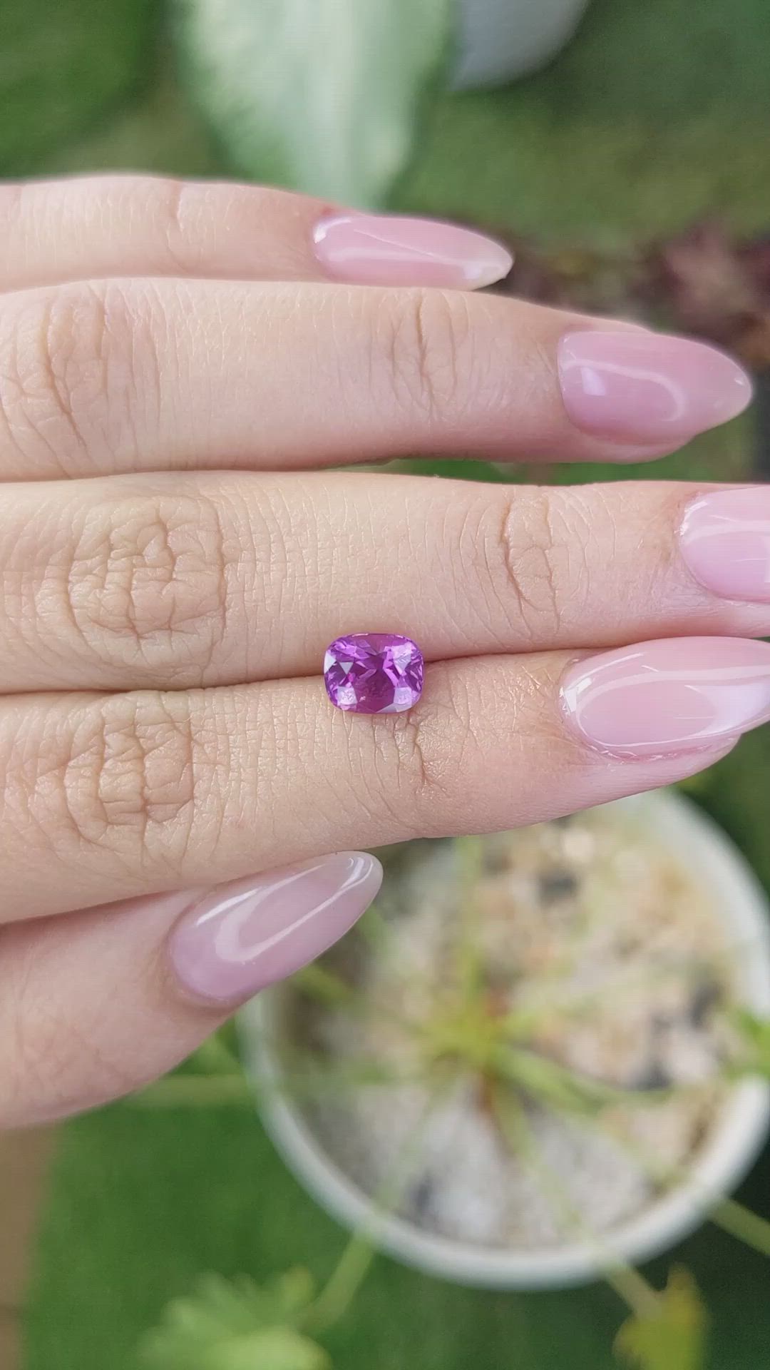 1.56 Ct. Purplish Pink Sapphire from Ceylon (Sri Lanka) Size Video
