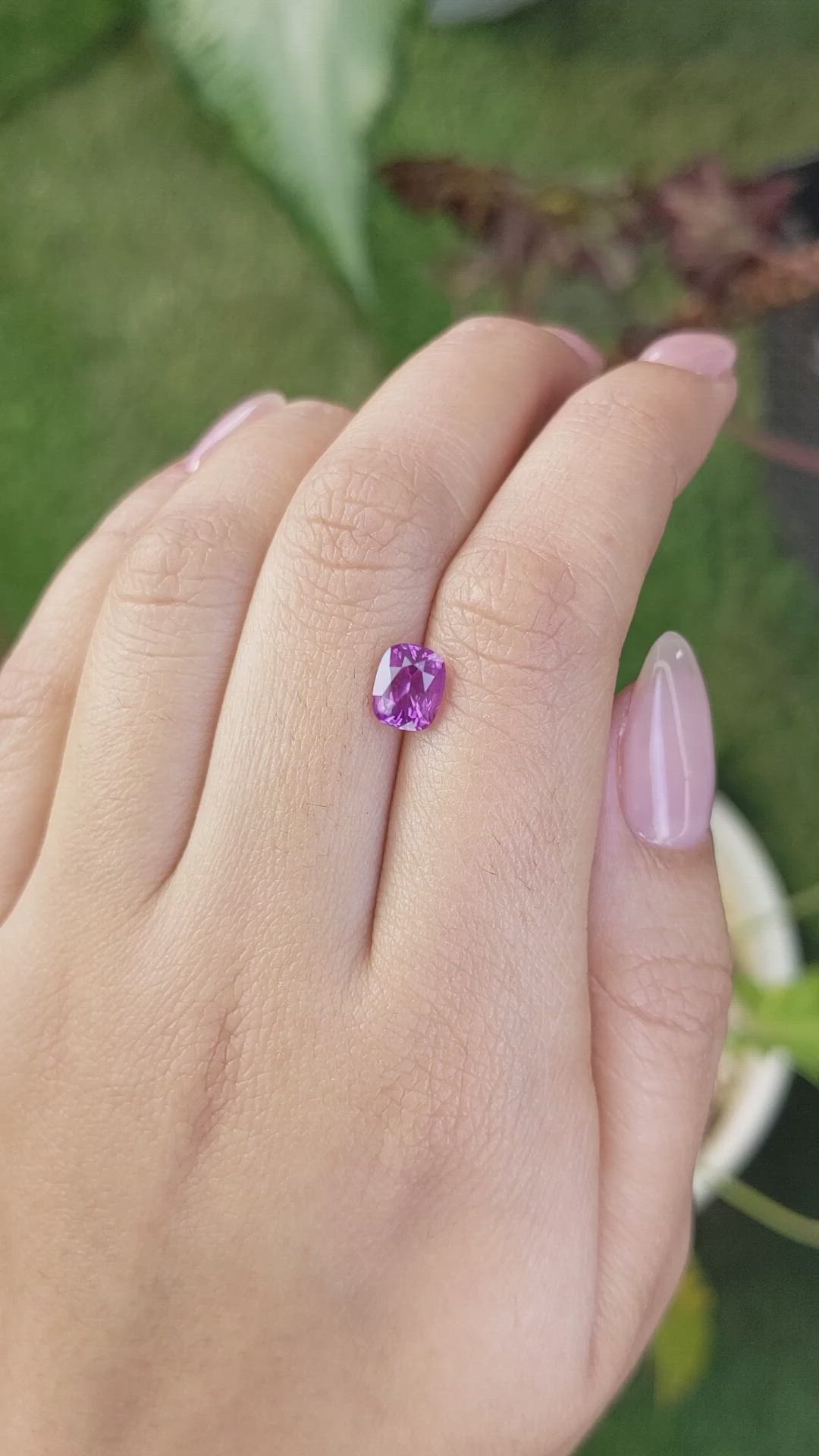 1.56 Ct. Purplish Pink Sapphire from Ceylon (Sri Lanka) Size Video