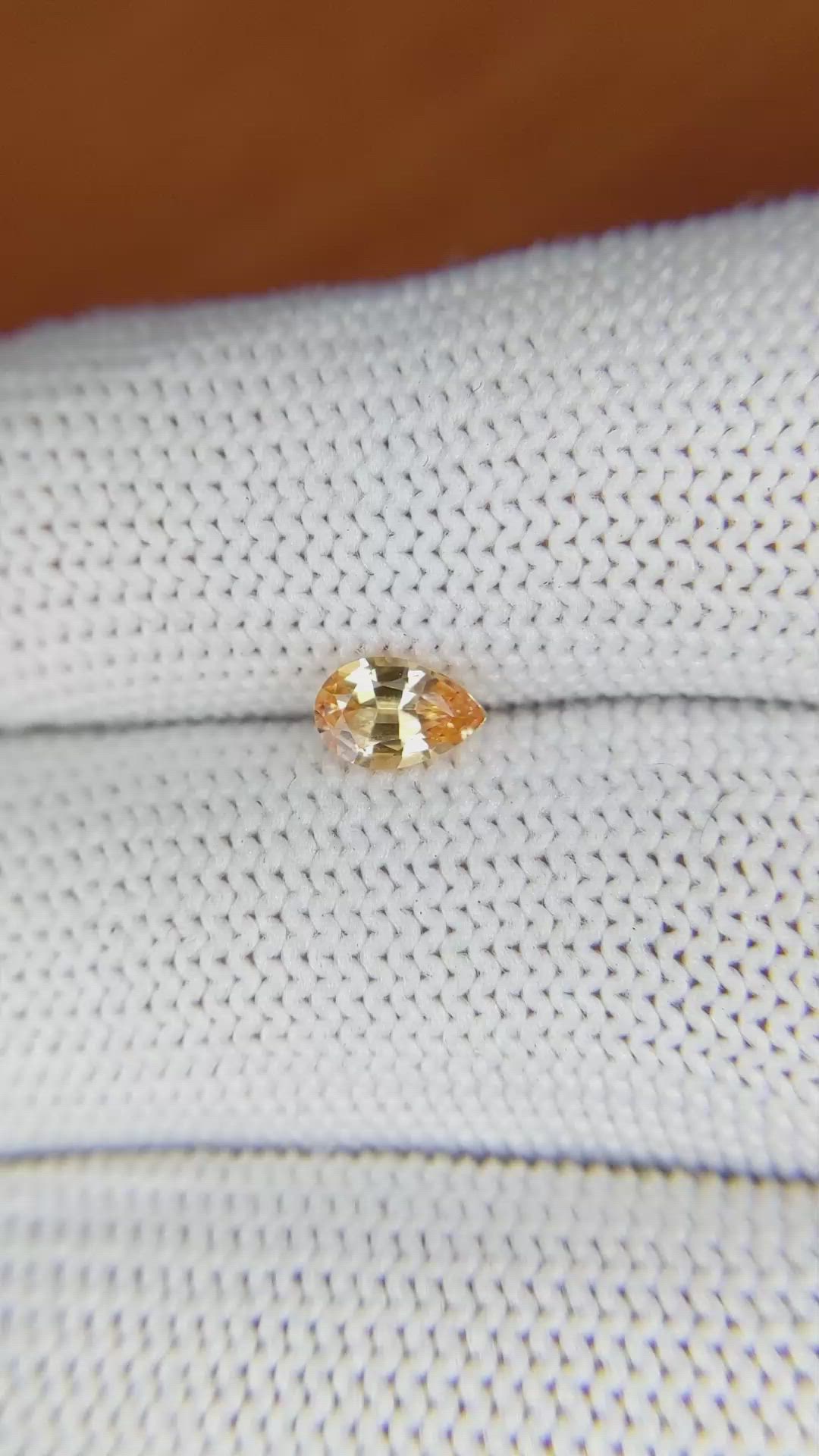 0.50 Ct. Padparadscha Sapphire from Ceylon (Sri Lanka) Size Video