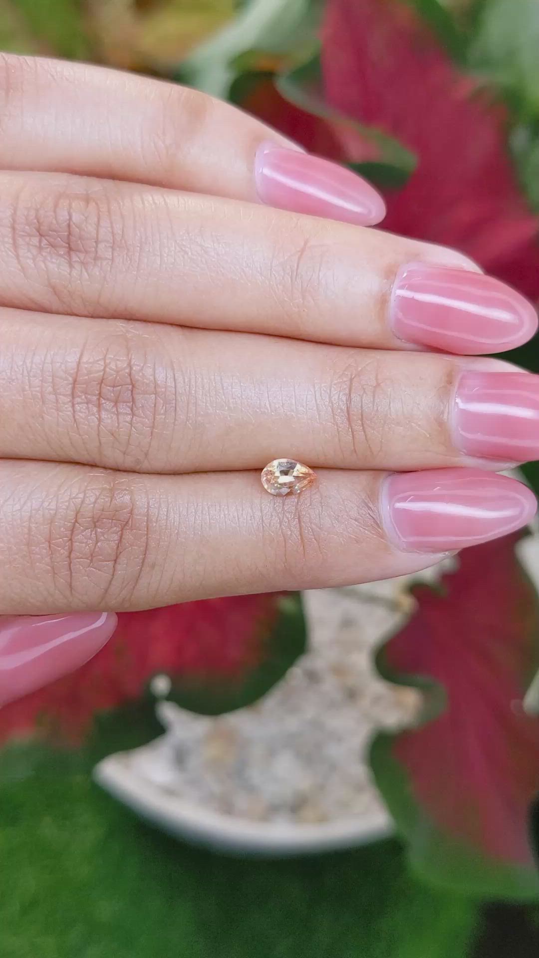 0.50 Ct. Padparadscha Sapphire from Ceylon (Sri Lanka) Size Video