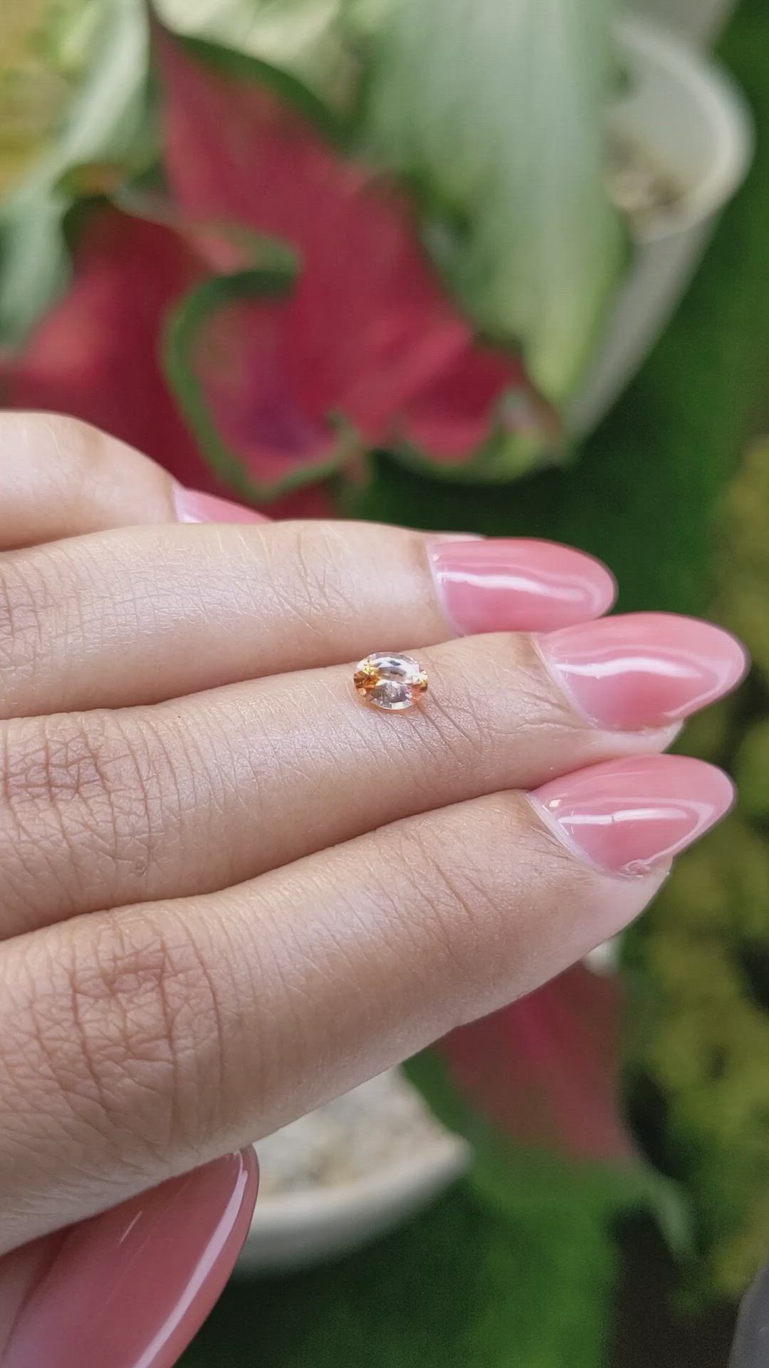 0.44 Ct. Padparadscha Sapphire from Ceylon (Sri Lanka) Size Video