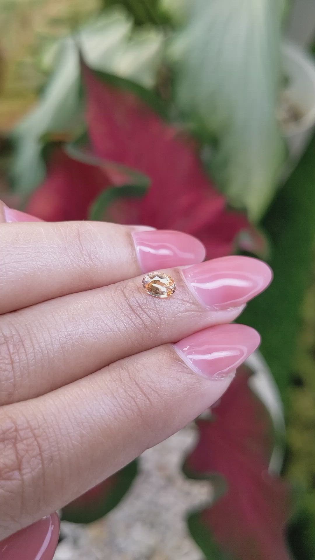 0.49 Ct. Padparadscha Sapphire from Ceylon (Sri Lanka) Size Video