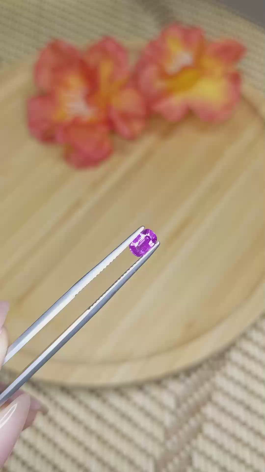 0.55 Ct. Pinkish Purple Sapphire from Ceylon (Sri Lanka) Size Video