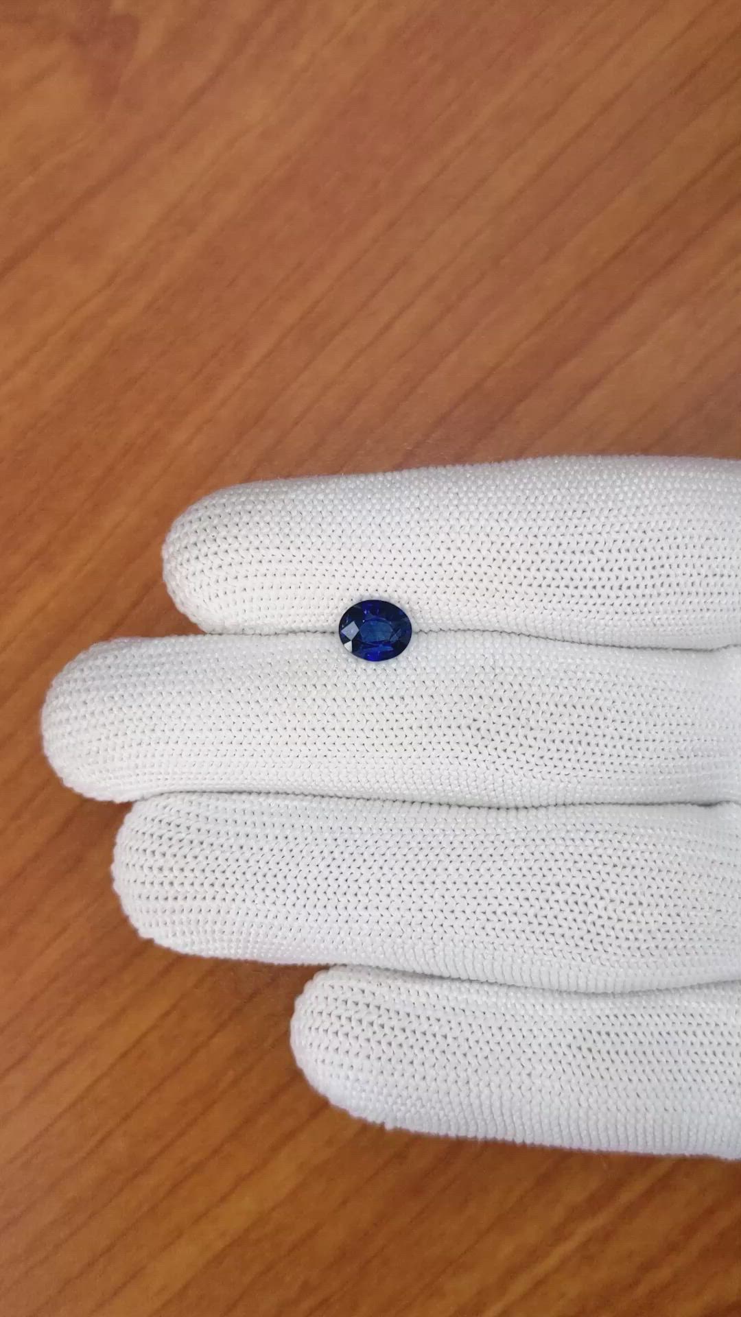 1.17 Ct. Blue Sapphire from Ceylon (Sri Lanka) Size Video