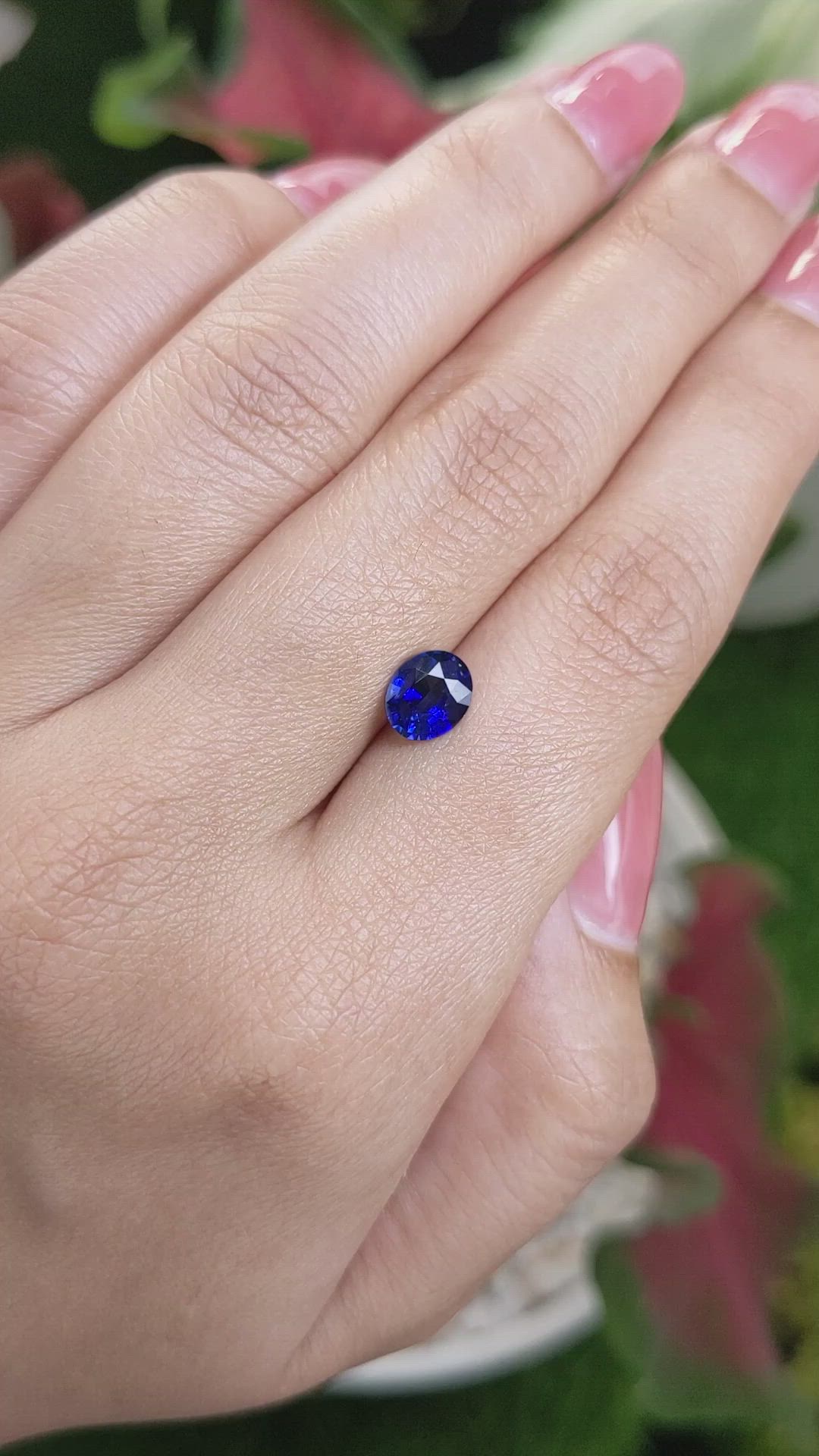 1.17 Ct. Blue Sapphire from Ceylon (Sri Lanka) Size Video