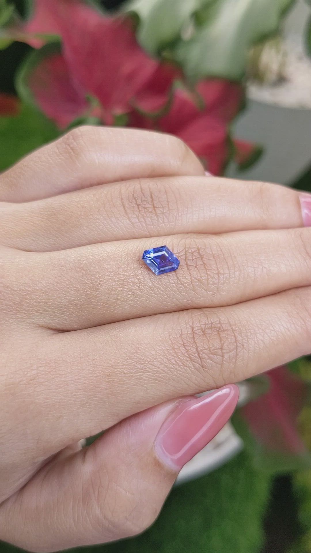 0.94 Ct. Blue Sapphire from Ceylon (Sri Lanka) Size Video