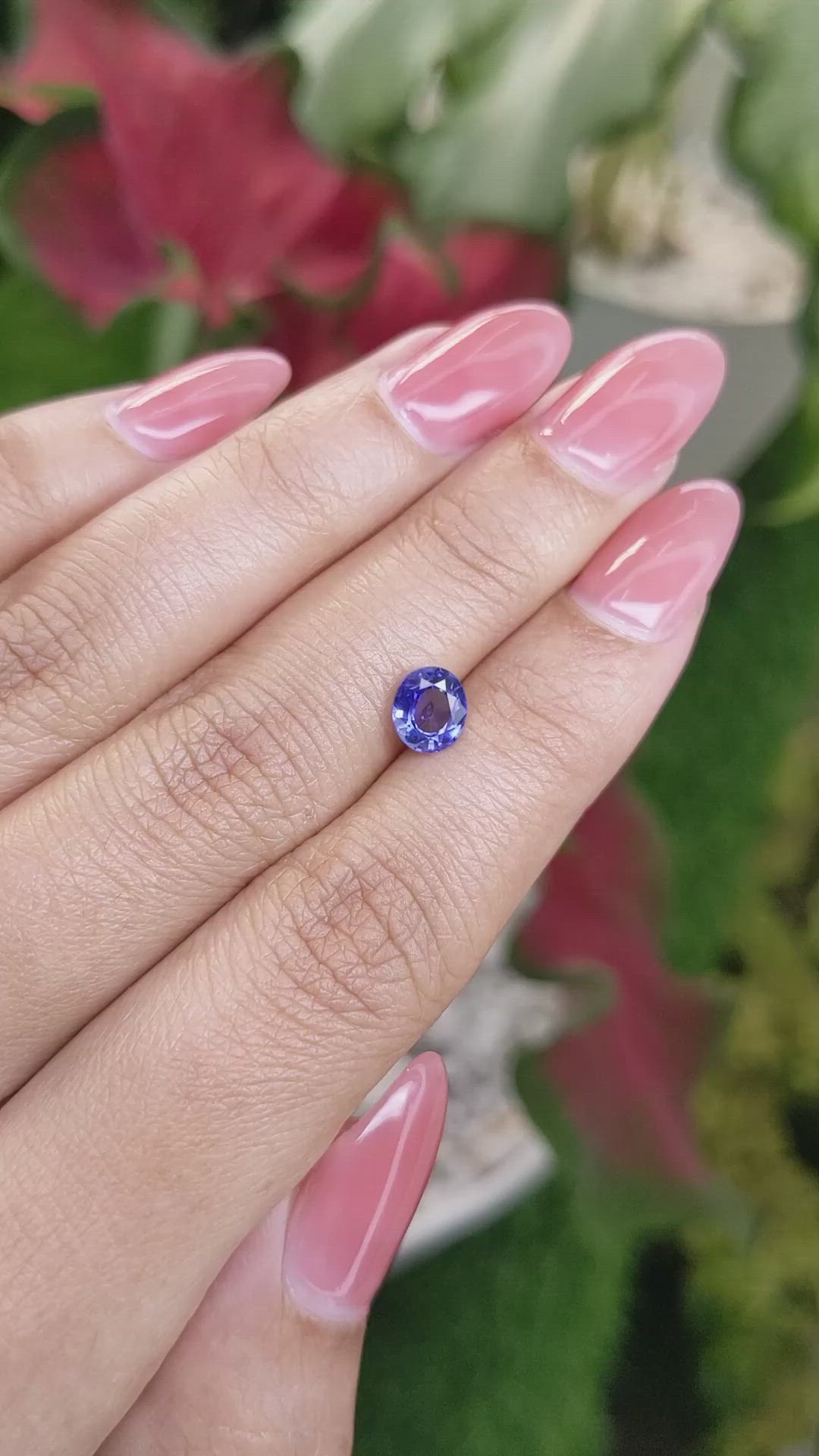 1.04 Ct. Blue Sapphire from Ceylon (Sri Lanka) Size Video