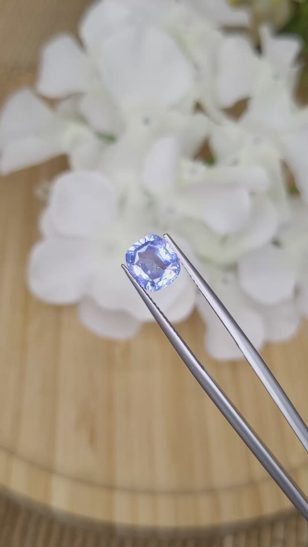 2.28 Ct. Blue Sapphire from Ceylon (Sri Lanka) Size Video
