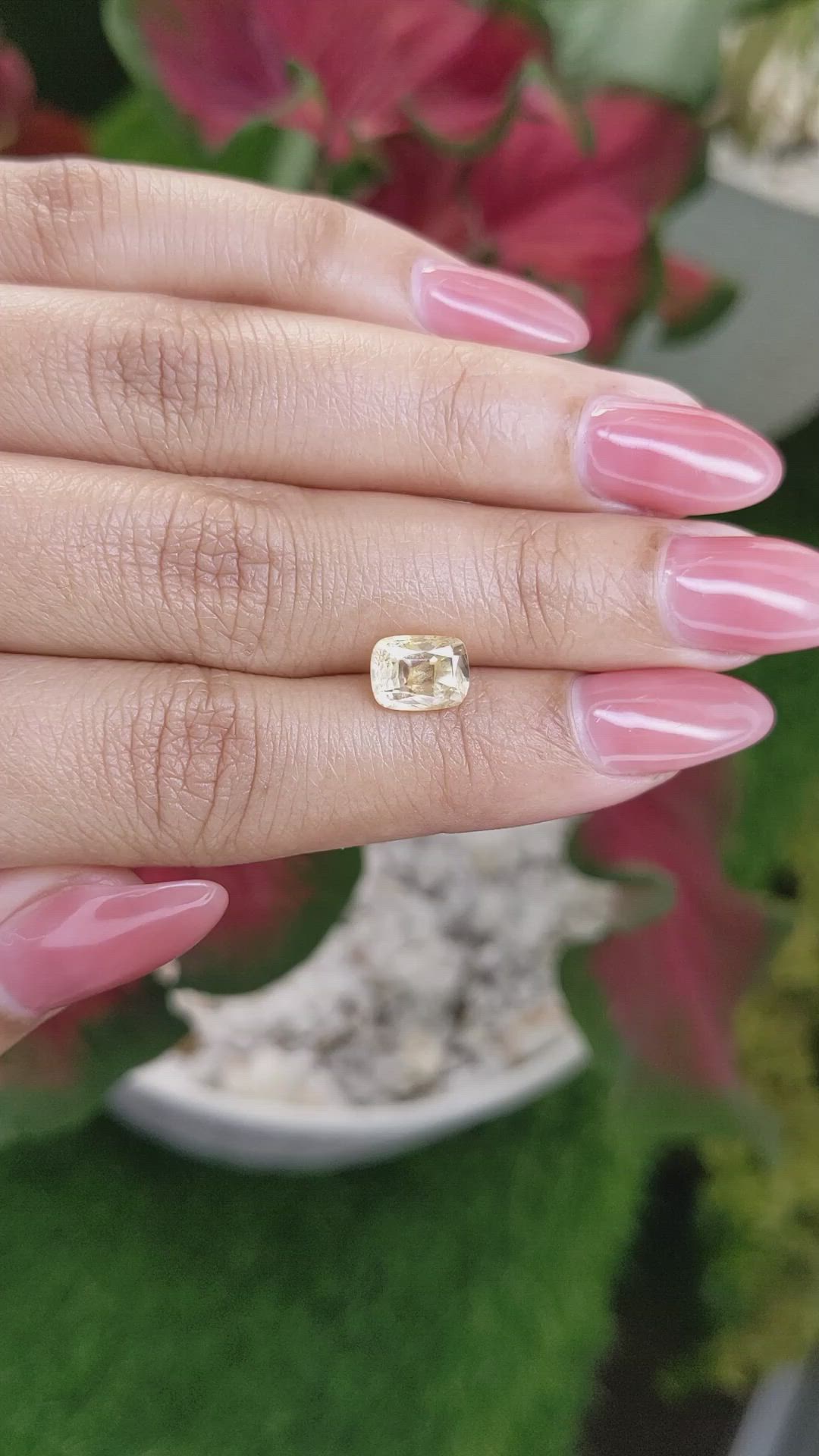 1.95 Ct. Yellow Sapphire from Ceylon (Sri Lanka) Size Video