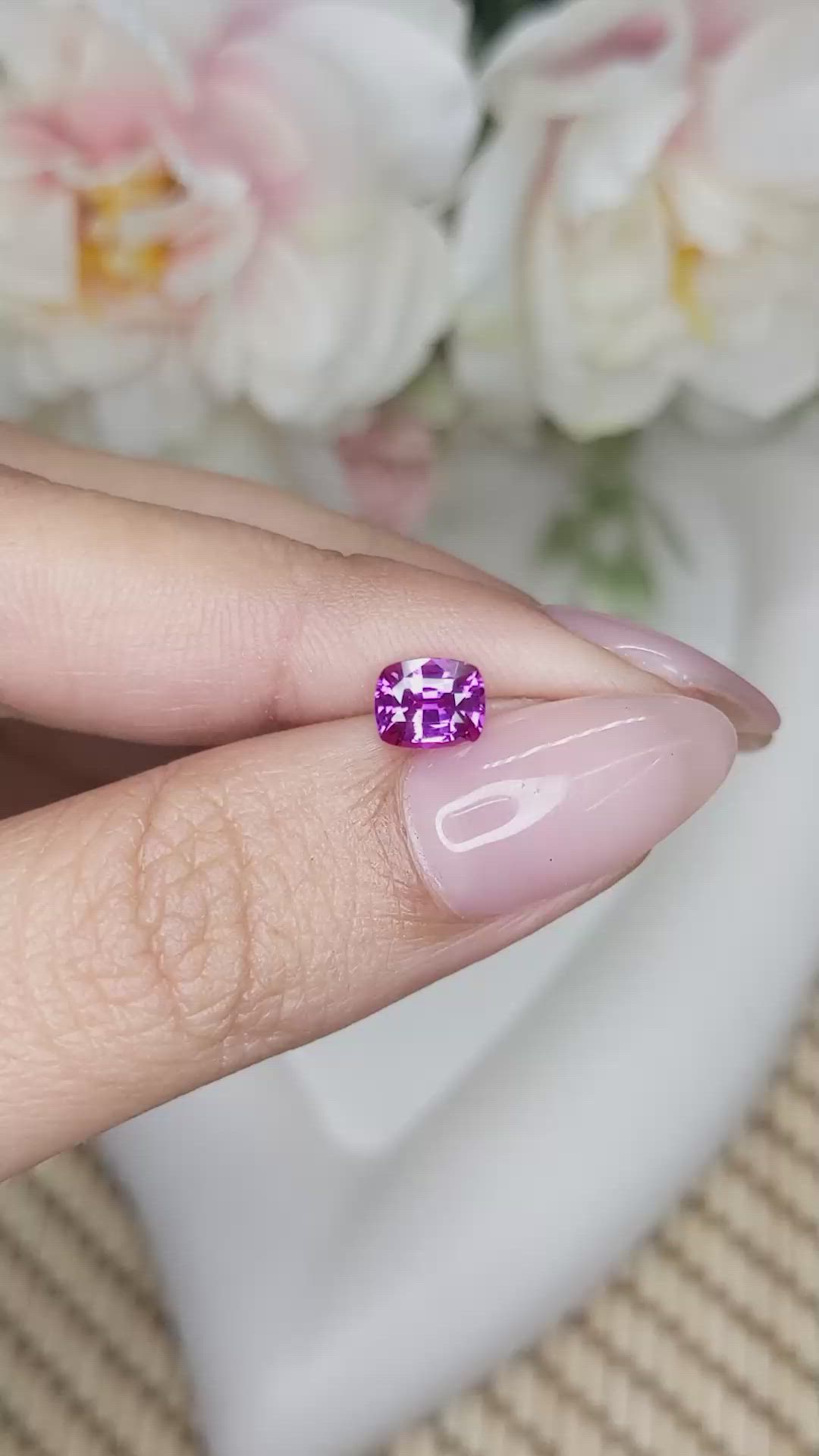 0.96 Ct. Purplish Pink Sapphire from Ceylon (Sri Lanka) Size Video
