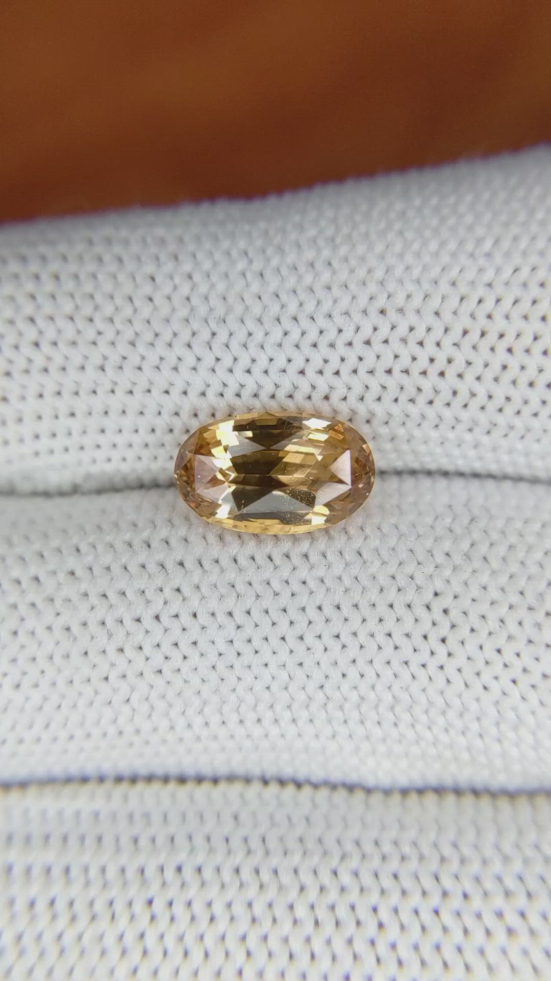 3.30 Ct. Peach Sapphire from Ceylon (Sri Lanka) Size Video