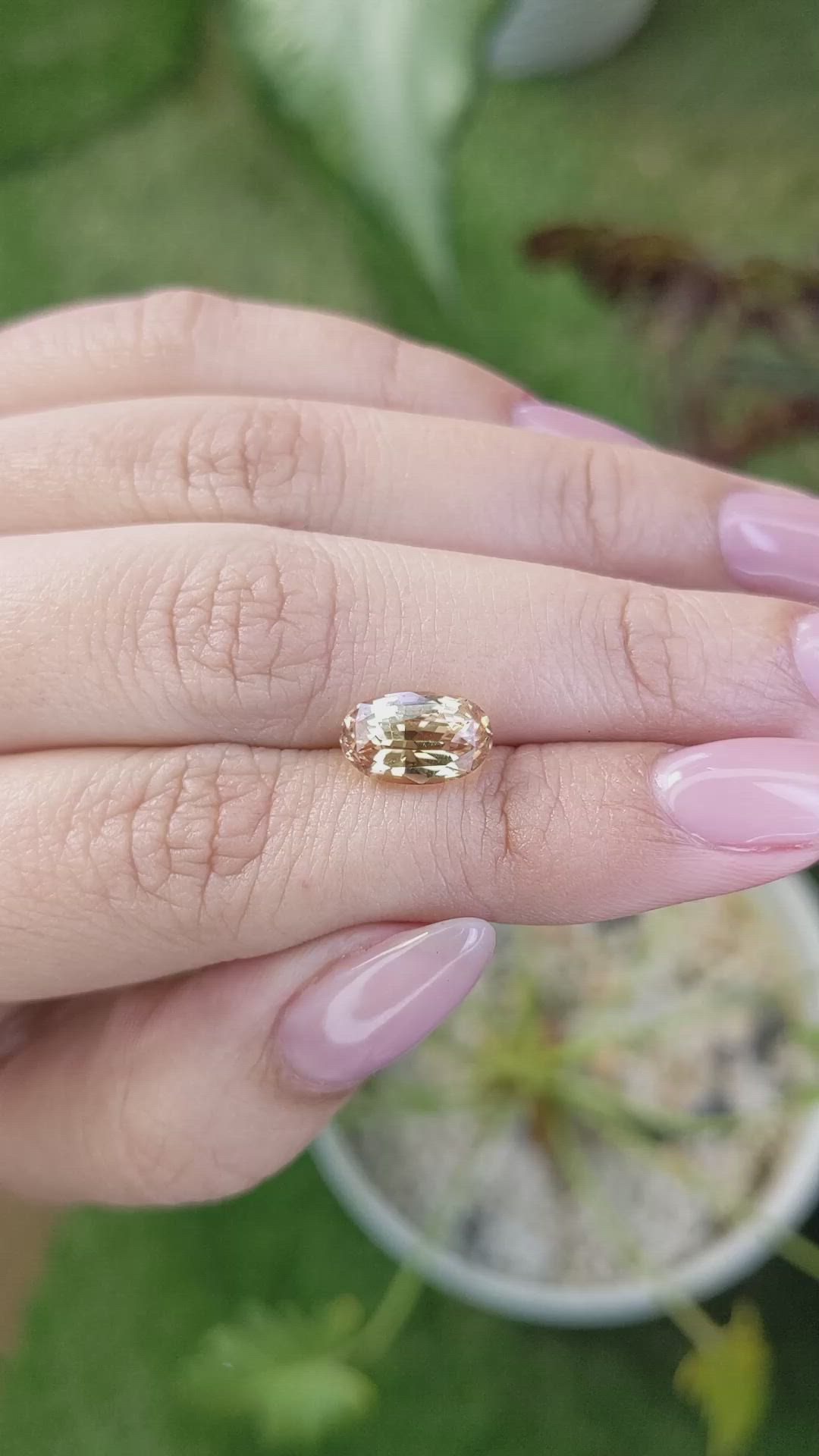 3.30 Ct. Peach Sapphire from Ceylon (Sri Lanka) Size Video