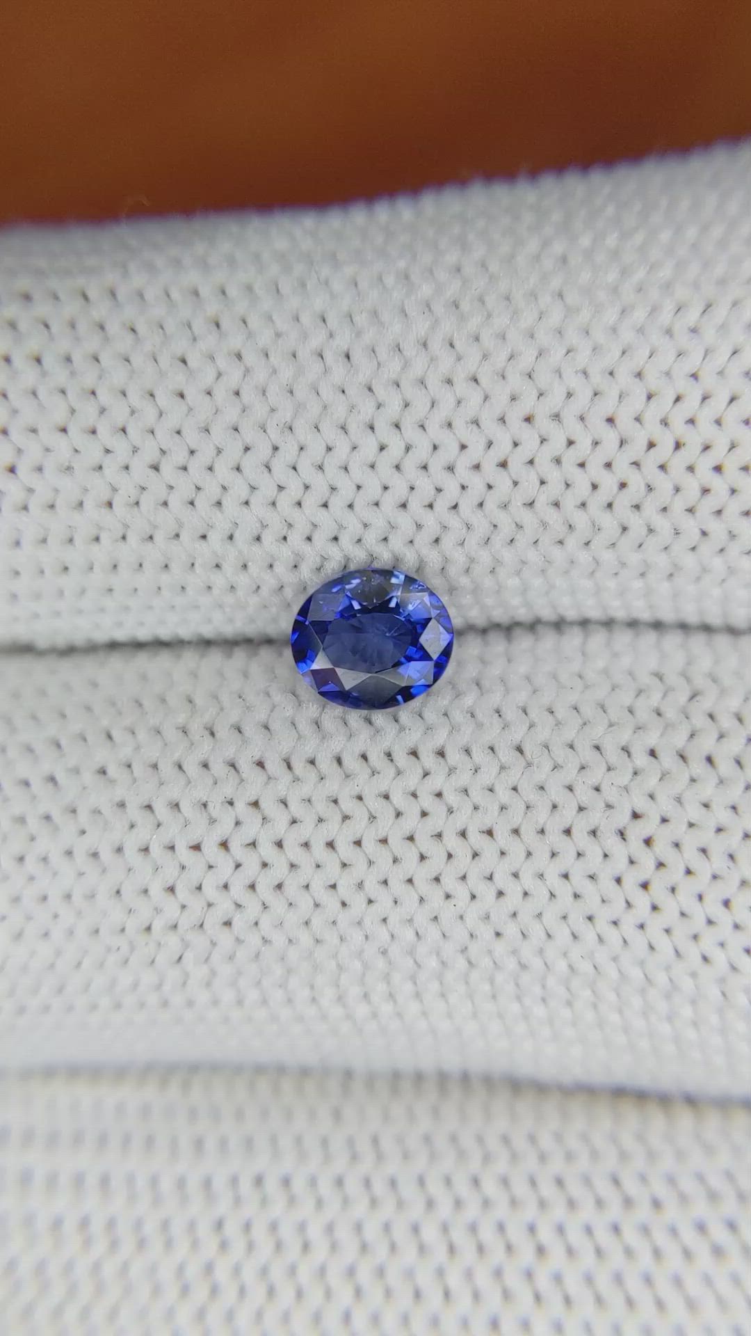0.67 Ct. Blue Sapphire from Ceylon (Sri Lanka) Size Video