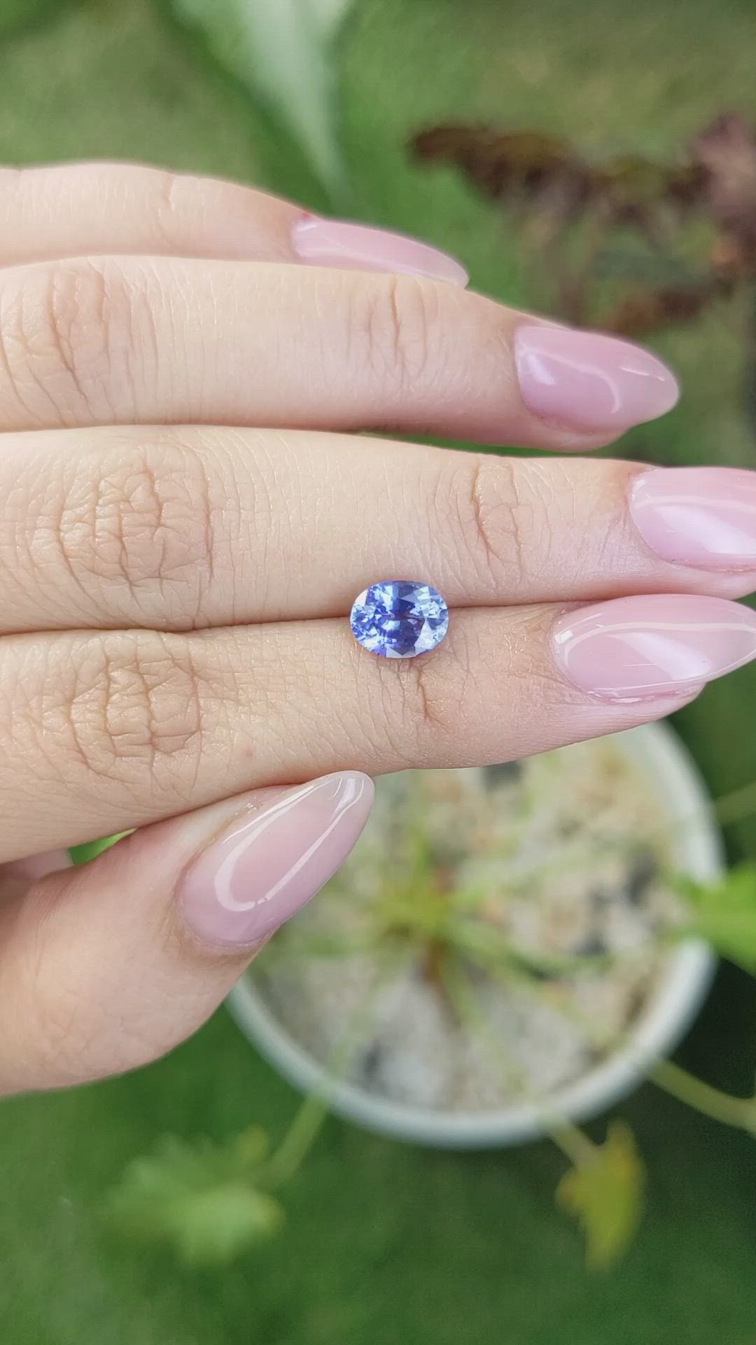 1.47 Ct. Blue Sapphire from Ceylon (Sri Lanka) Size Video