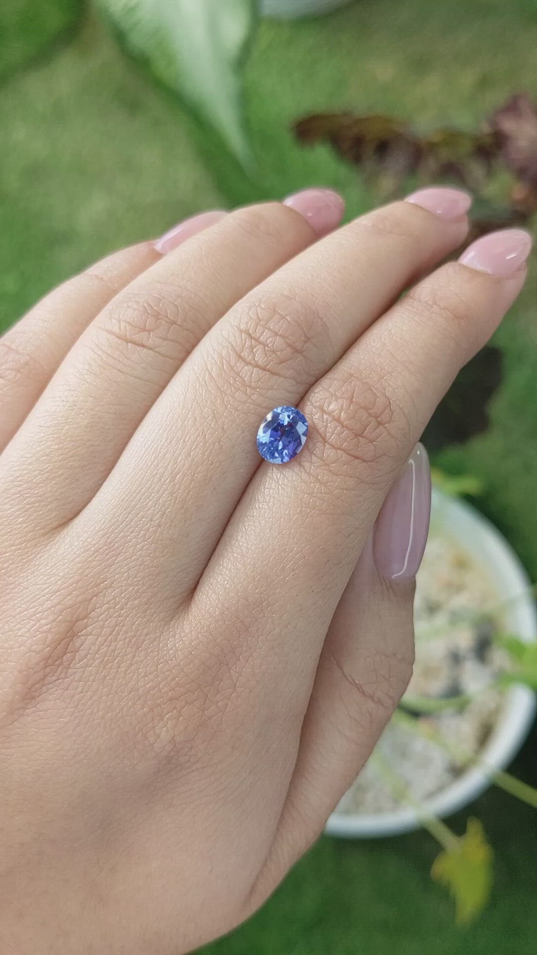 1.47 Ct. Blue Sapphire from Ceylon (Sri Lanka) Size Video