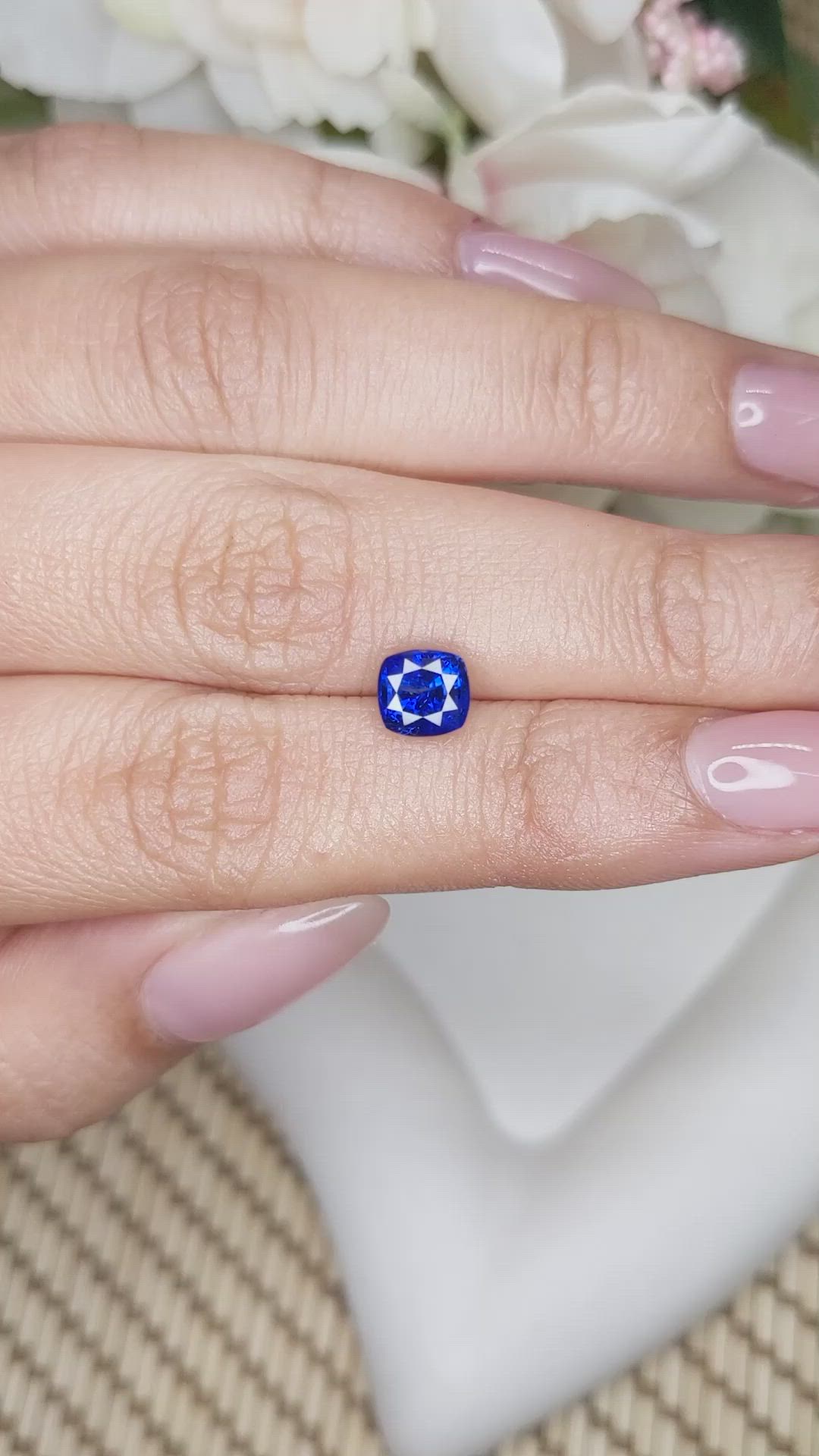 1.57 Ct. Blue Sapphire from Ceylon (Sri Lanka) Size Video