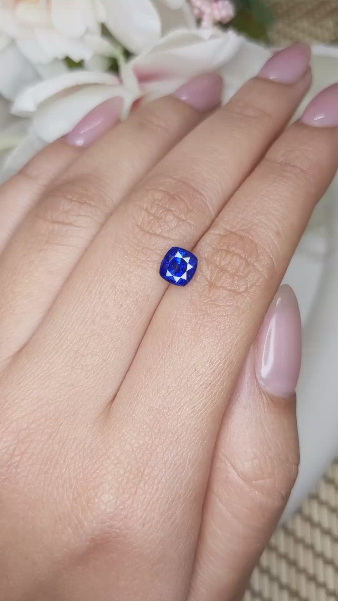 1.57 Ct. Blue Sapphire from Ceylon (Sri Lanka) Size Video