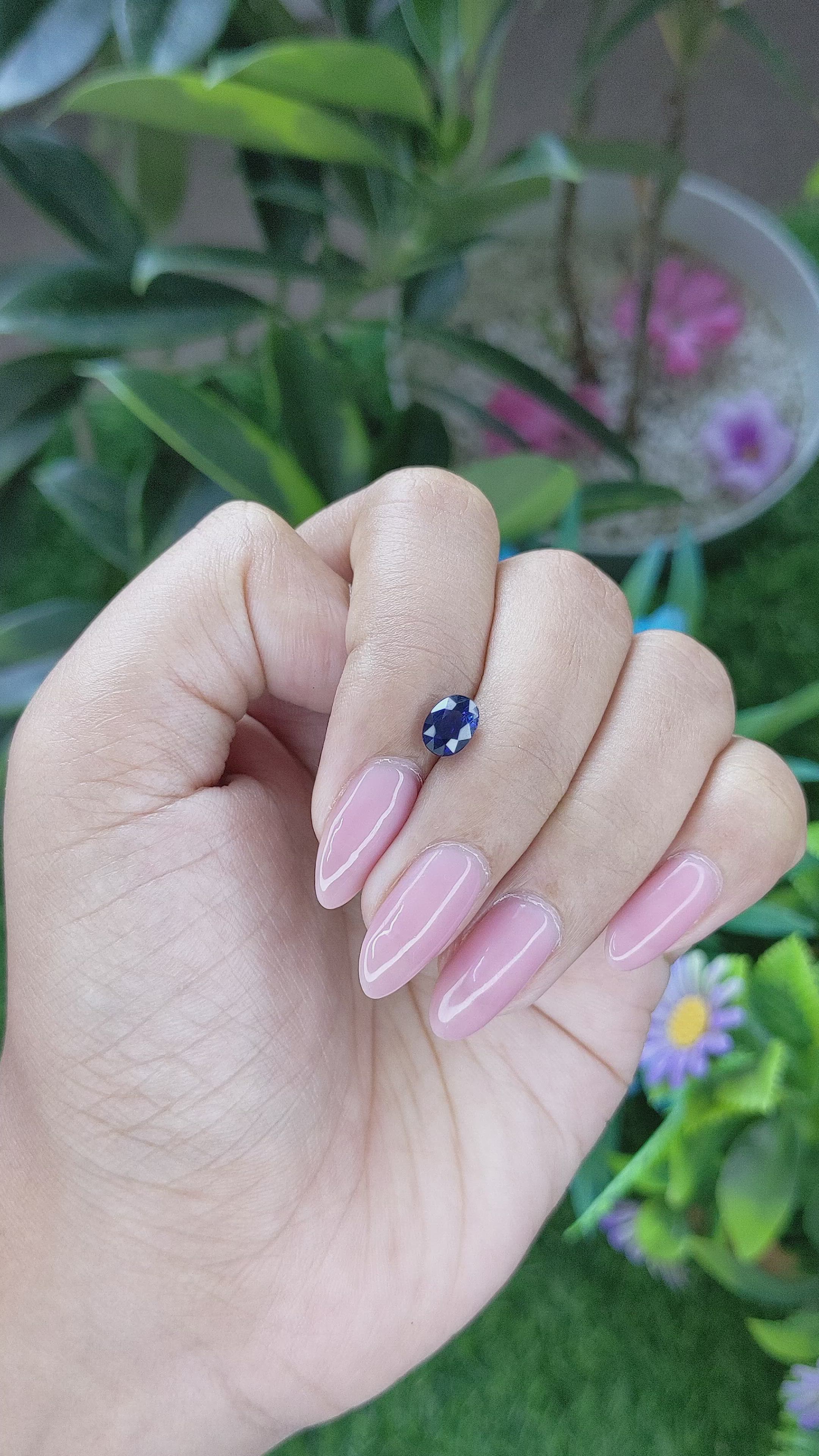 1.21 Ct. Blue Sapphire from Madagascar Size Video