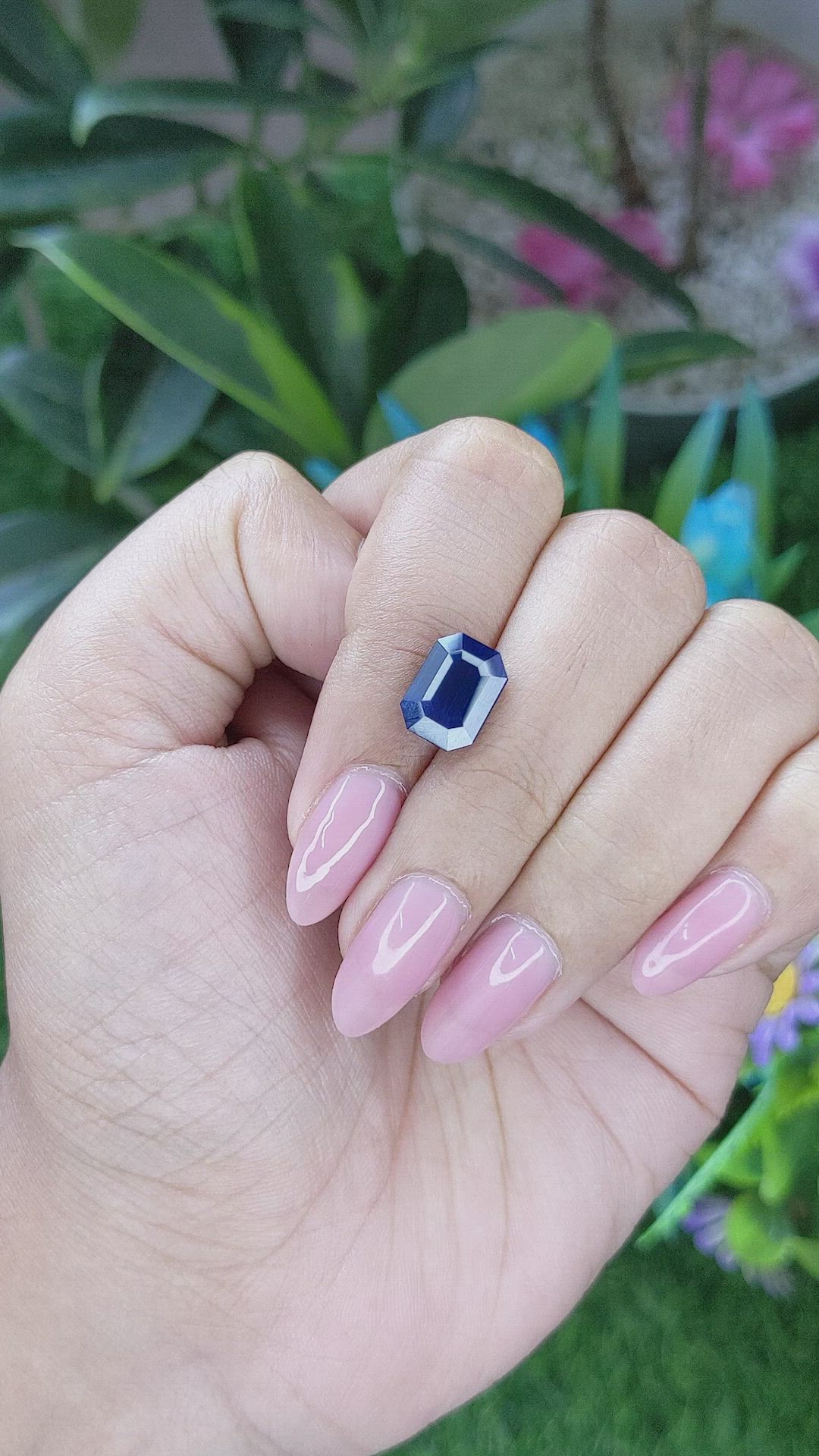 4.55 Ct. Blue Sapphire from Madagascar Size Video