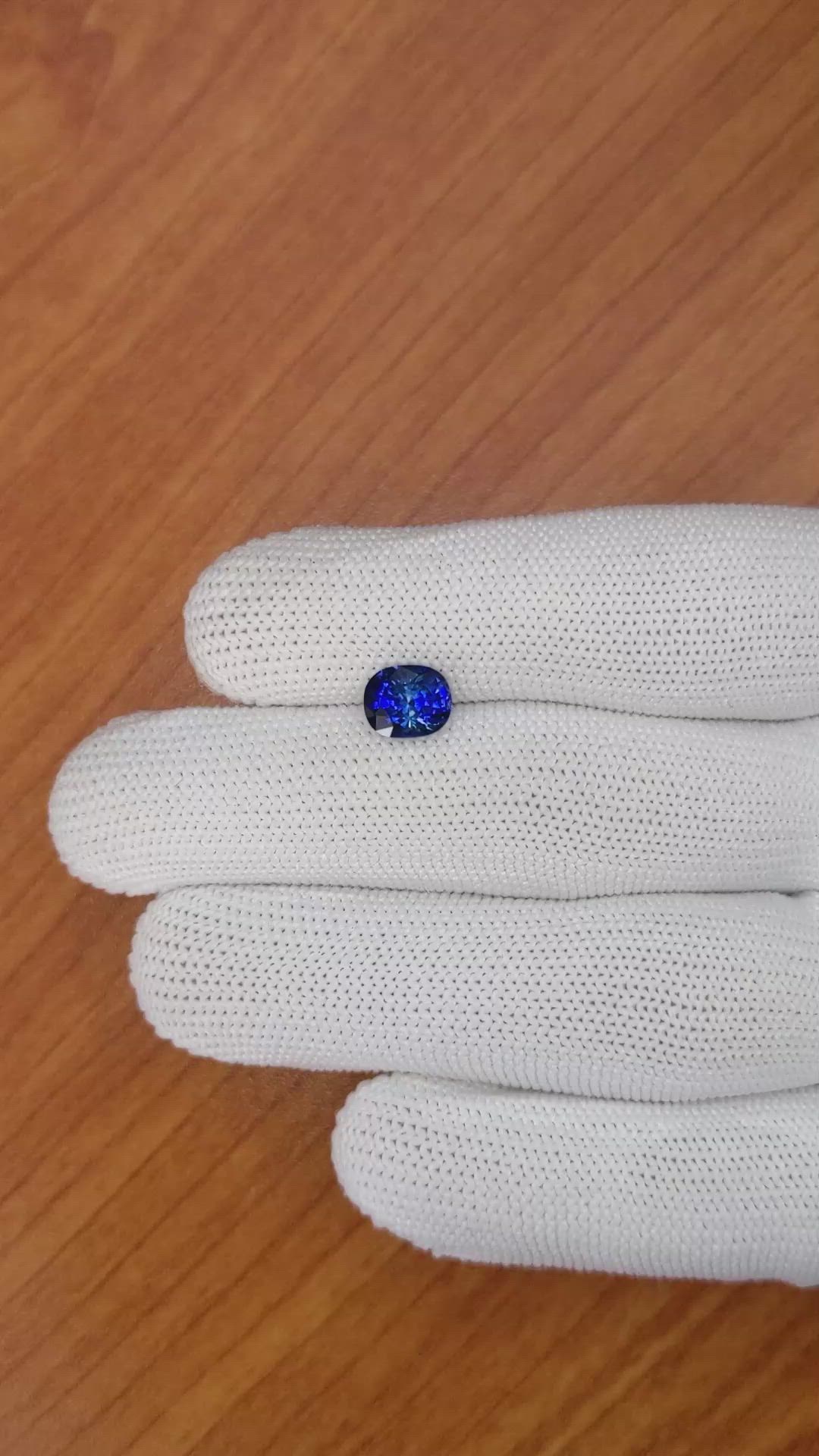2.04 Ct. Blue Sapphire from Ceylon (Sri Lanka) Size Video