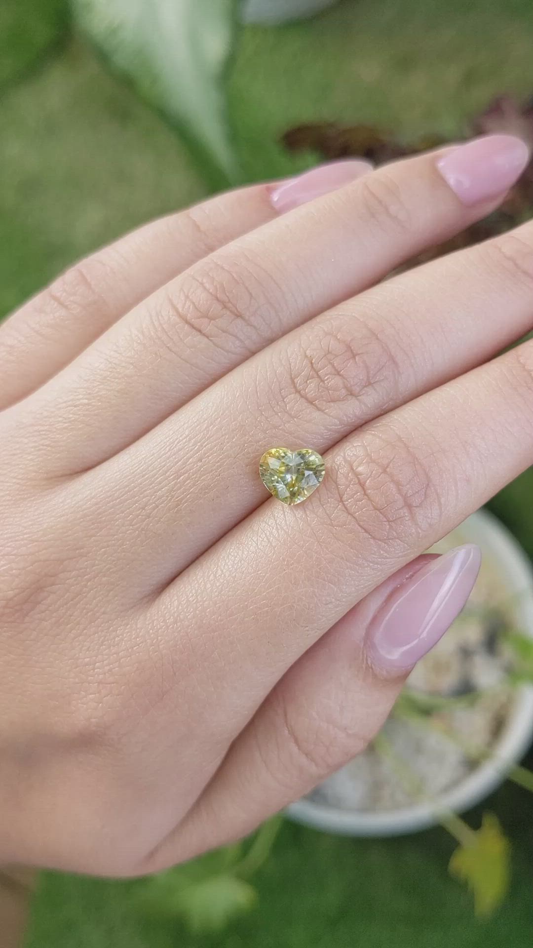 2.08 Ct. Yellow Sapphire from Ceylon (Sri Lanka) Size Video
