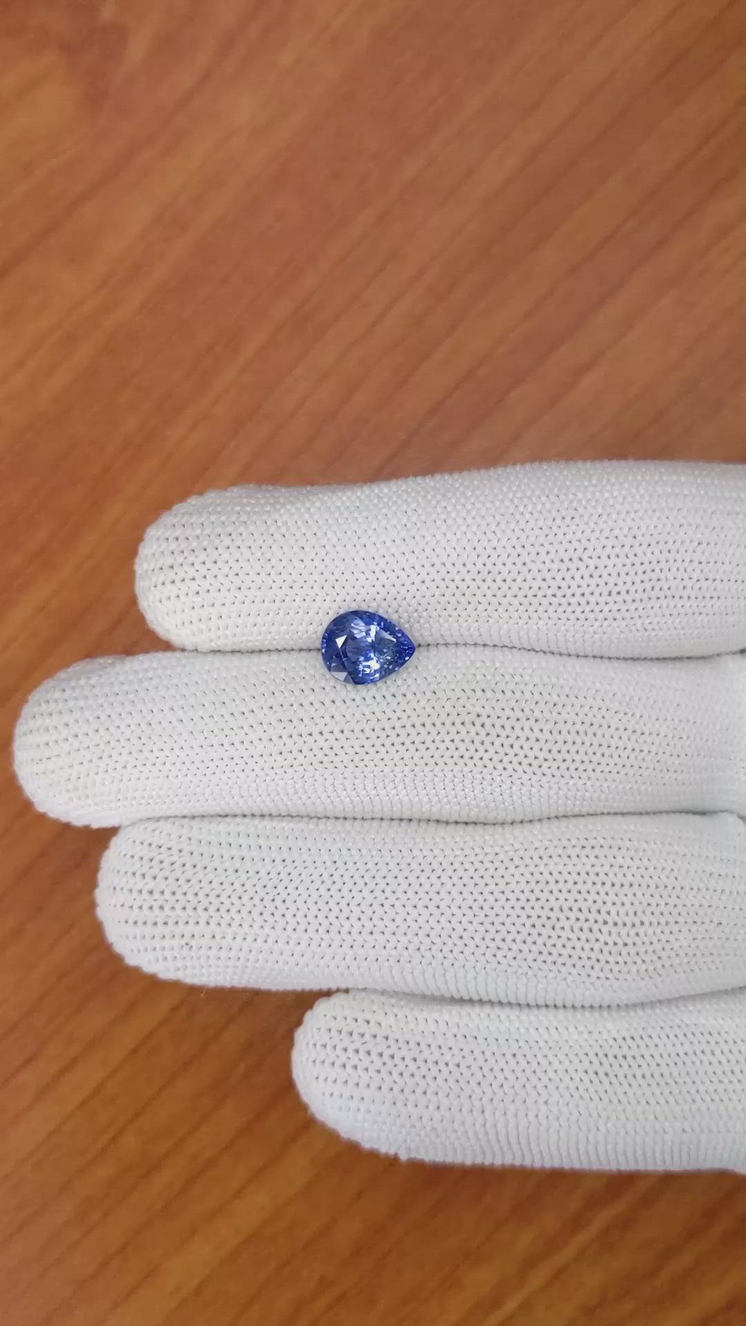 2.13 Ct. Blue Sapphire from Ceylon (Sri Lanka) Size Video