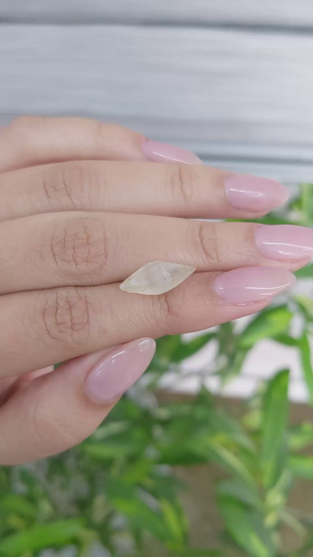 6.27 Ct. Yellow Sapphire Crystal from Ceylon (Sri Lanka) Size Video