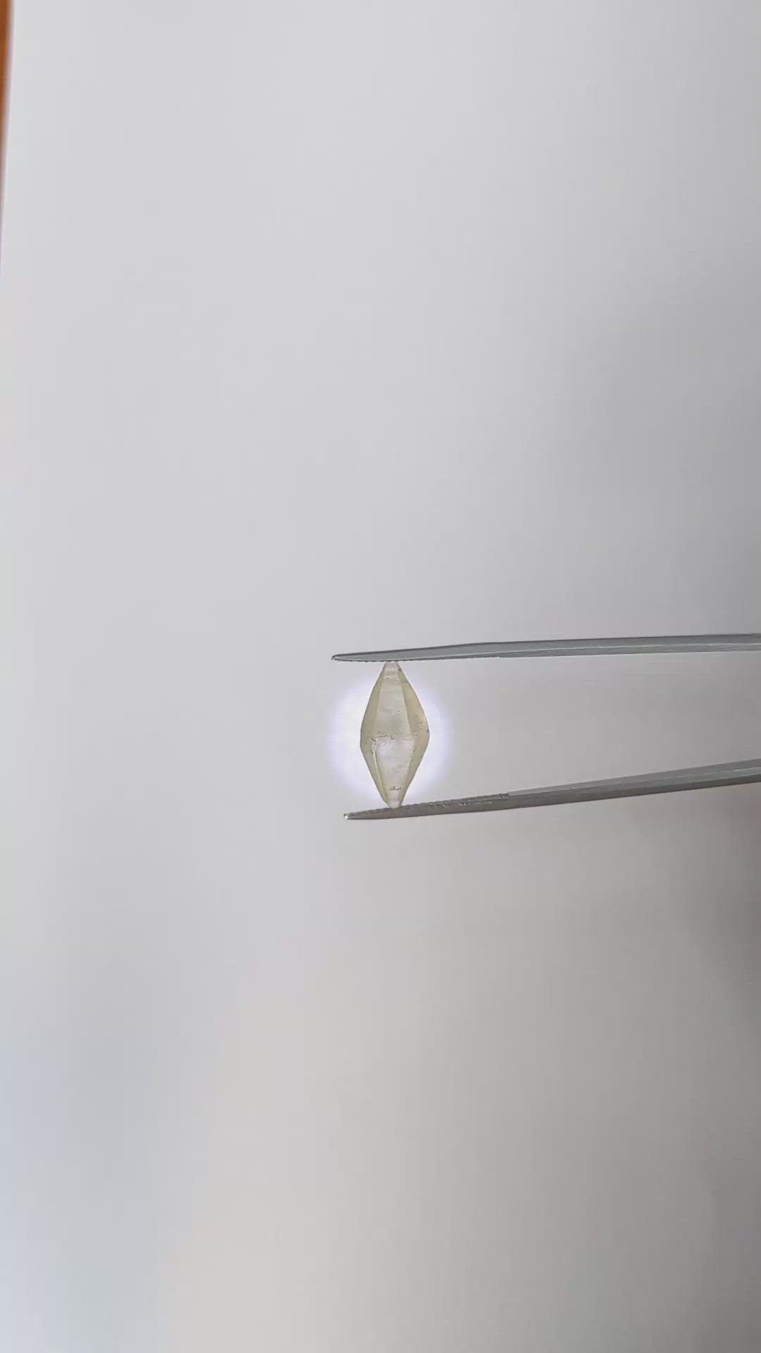 6.27 Ct. Yellow Sapphire Crystal from Ceylon (Sri Lanka) Size Video