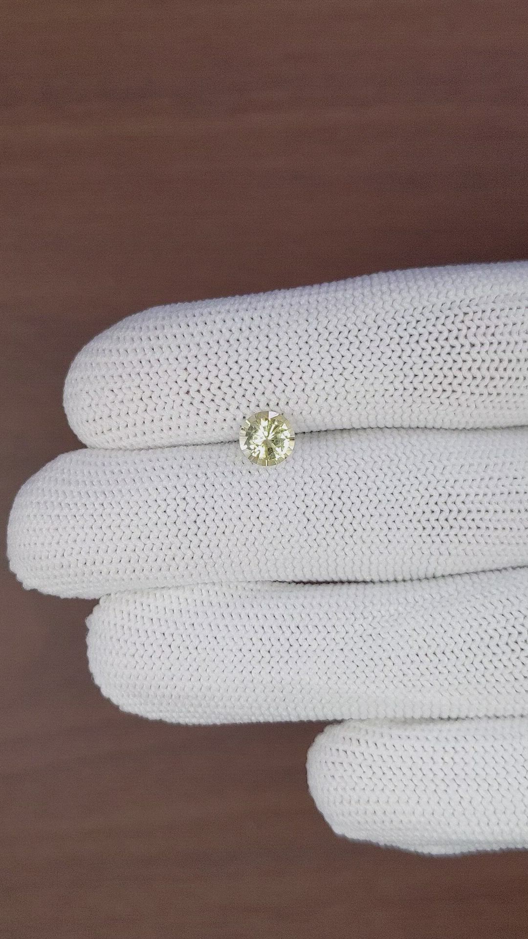 1.16 Ct. Yellow Sapphire from Ceylon (Sri Lanka) Size Video
