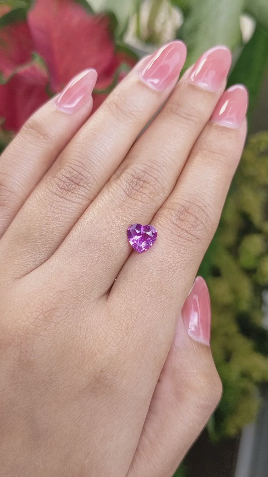 2.04 Ct. Pinkish Purple Sapphire from Ceylon (Sri Lanka) Size Video