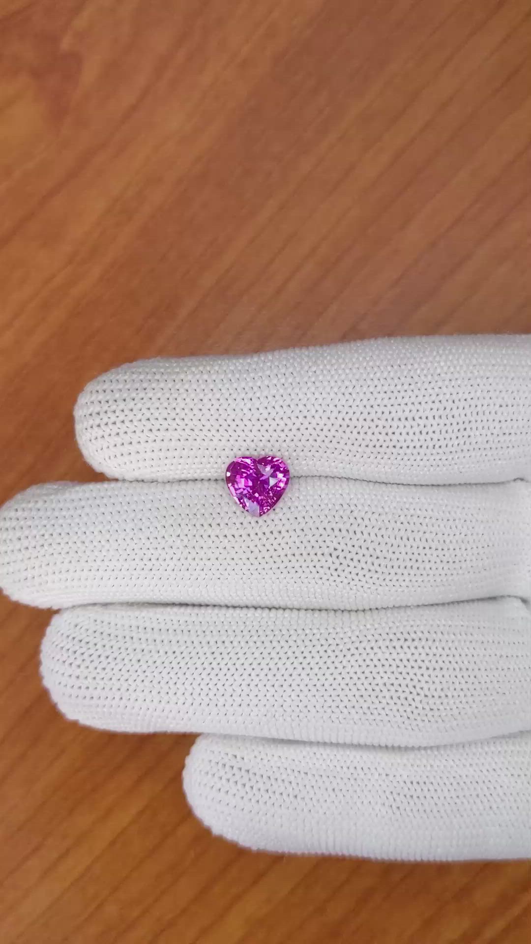 2.04 Ct. Pinkish Purple Sapphire from Ceylon (Sri Lanka) Size Video