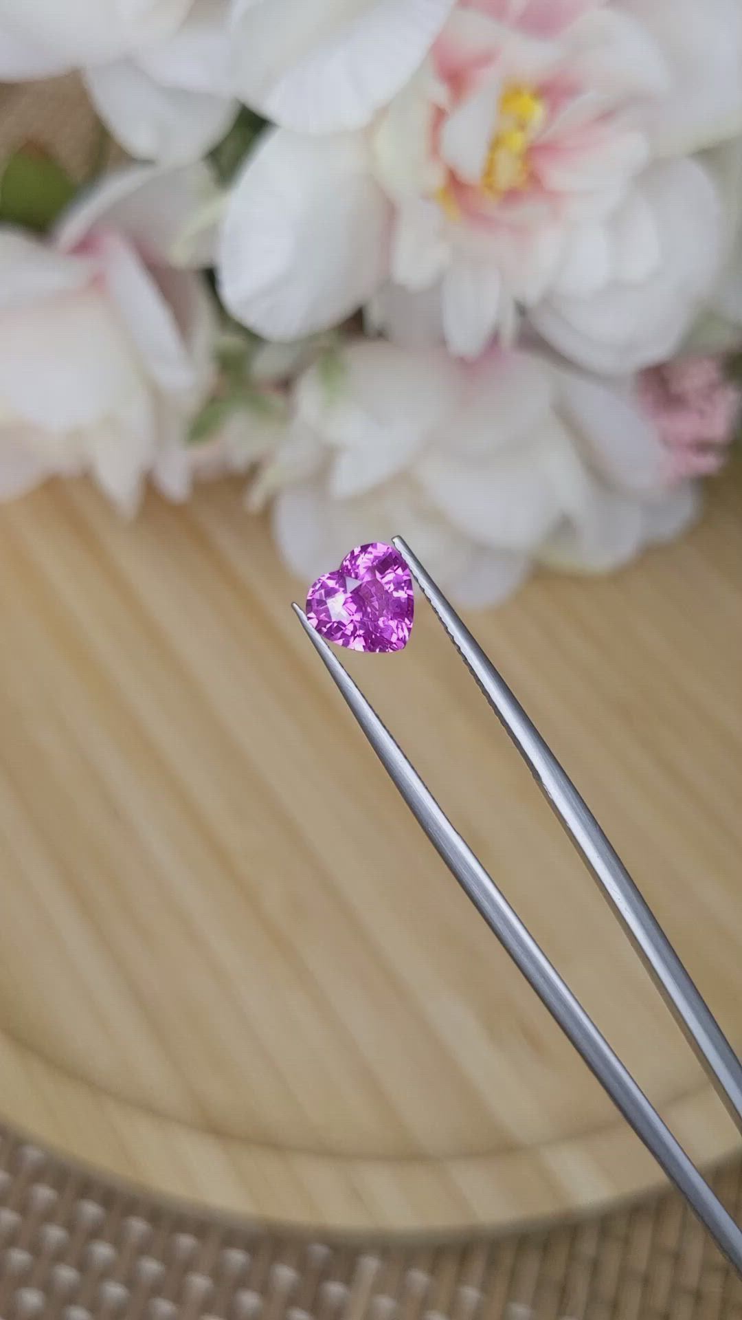 2.04 Ct. Pinkish Purple Sapphire from Ceylon (Sri Lanka) Size Video