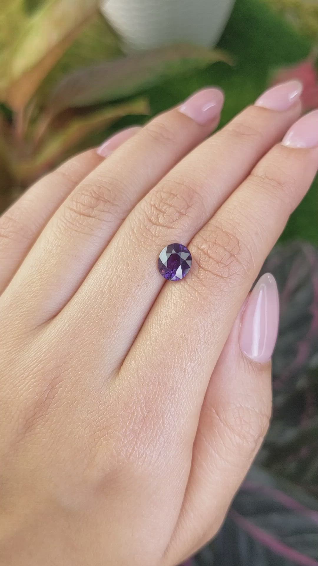 2.11 Ct. Pinkish Purple Sapphire from Ceylon (Sri Lanka) Size Video