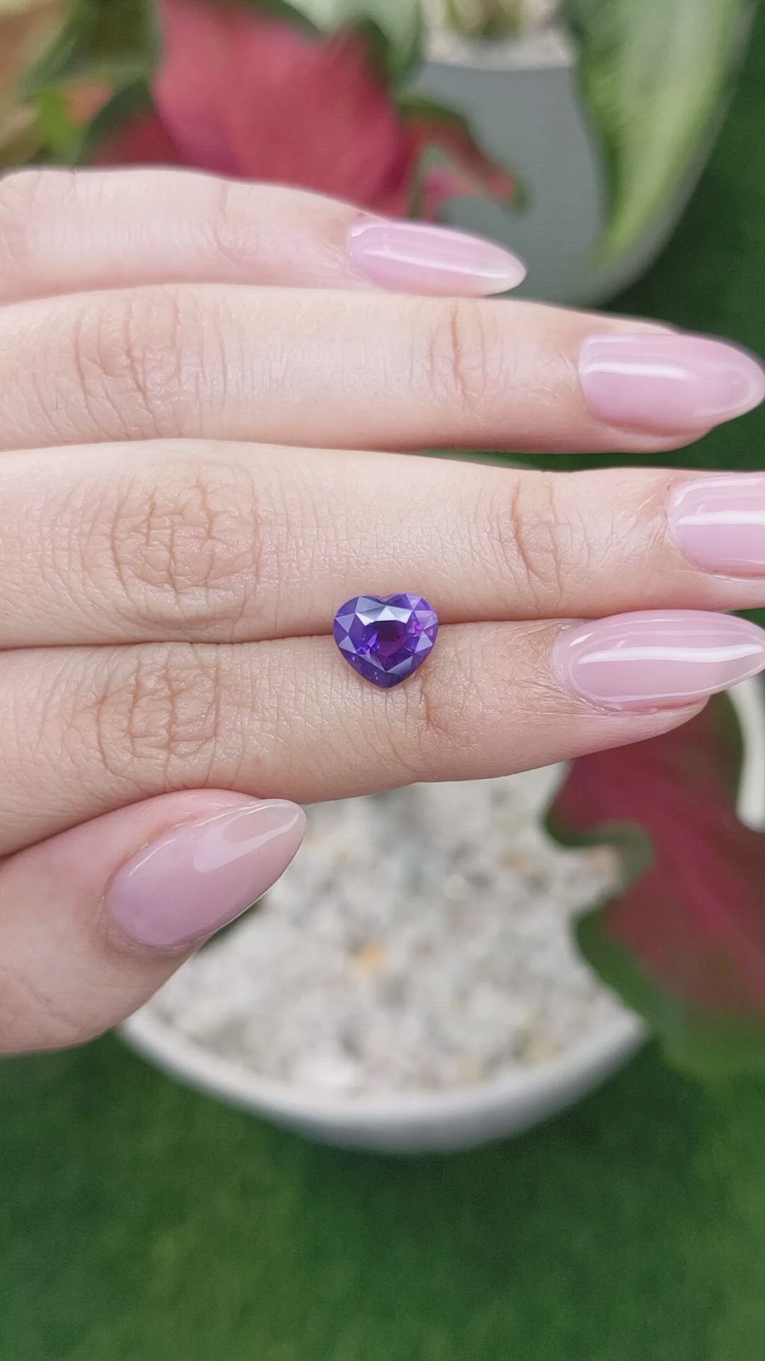 2.57 Ct. Purple Sapphire from Ceylon (Sri Lanka) Size Video