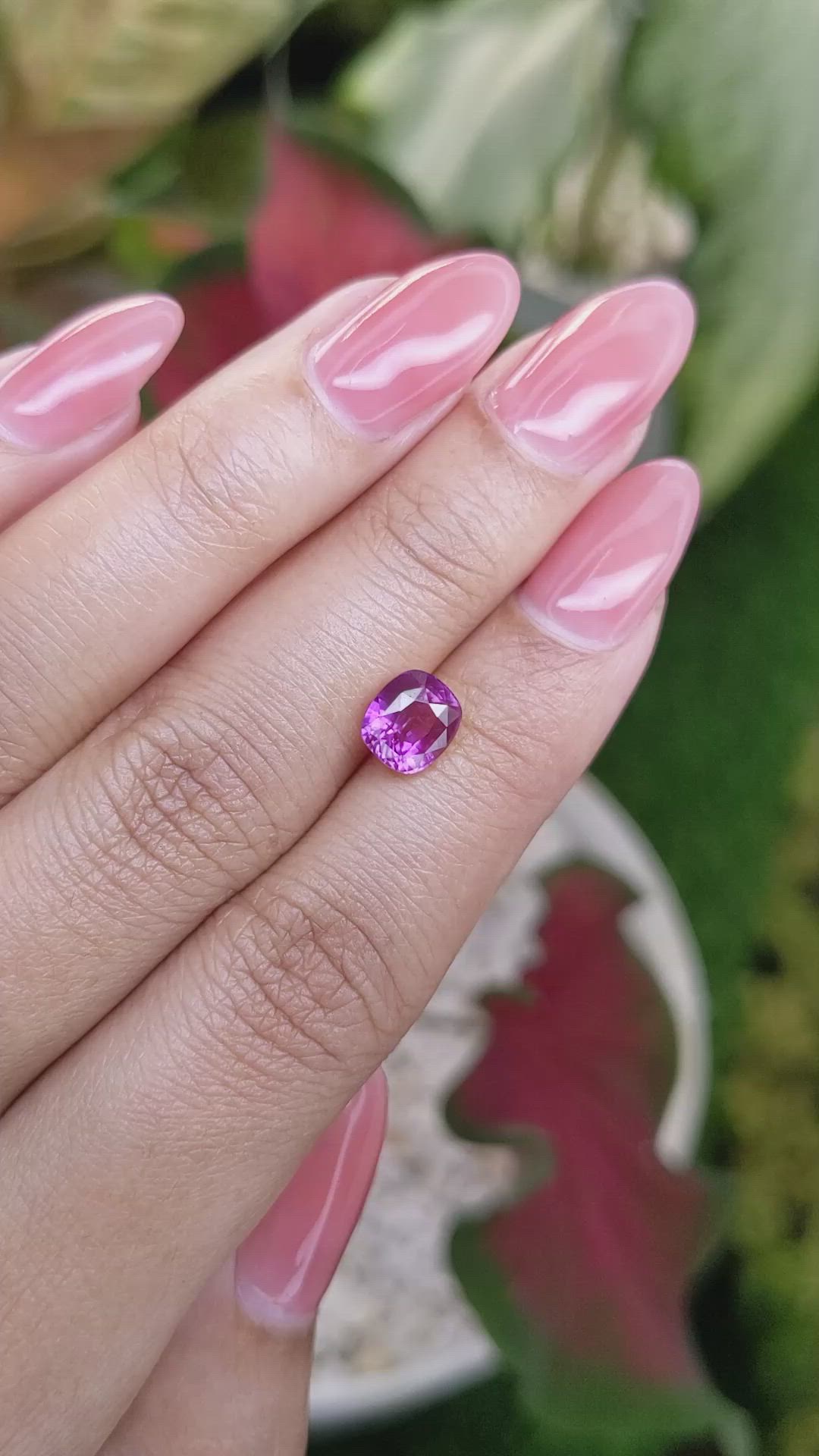 2.16 Ct. Purplish Pink Sapphire from Ceylon (Sri Lanka) Size Video