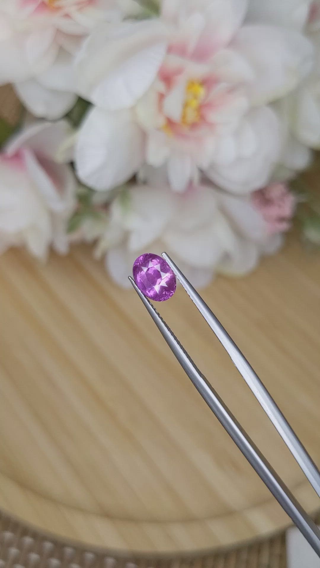 2.02 Ct. Pinkish Purple Sapphire from Ceylon (Sri Lanka) Size Video
