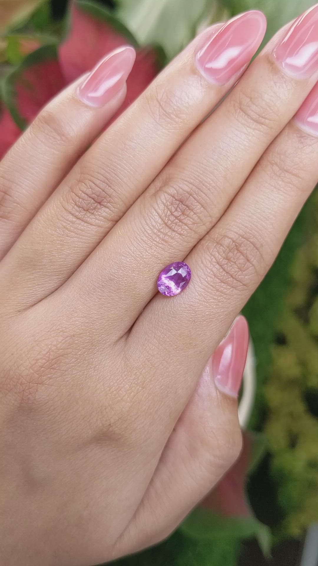 2.02 Ct. Pinkish Purple Sapphire from Ceylon (Sri Lanka) Size Video