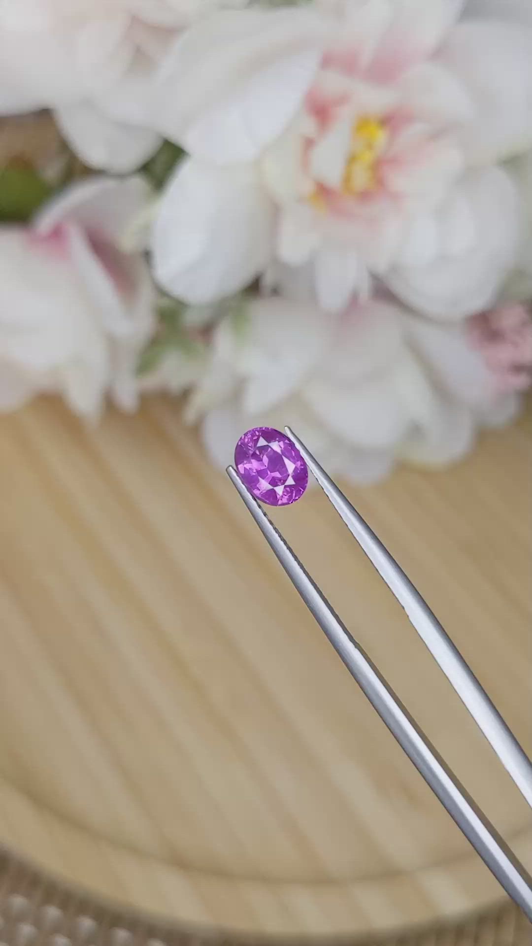 1.54 Ct. Pinkish Purple Sapphire from Ceylon (Sri Lanka) Size Video