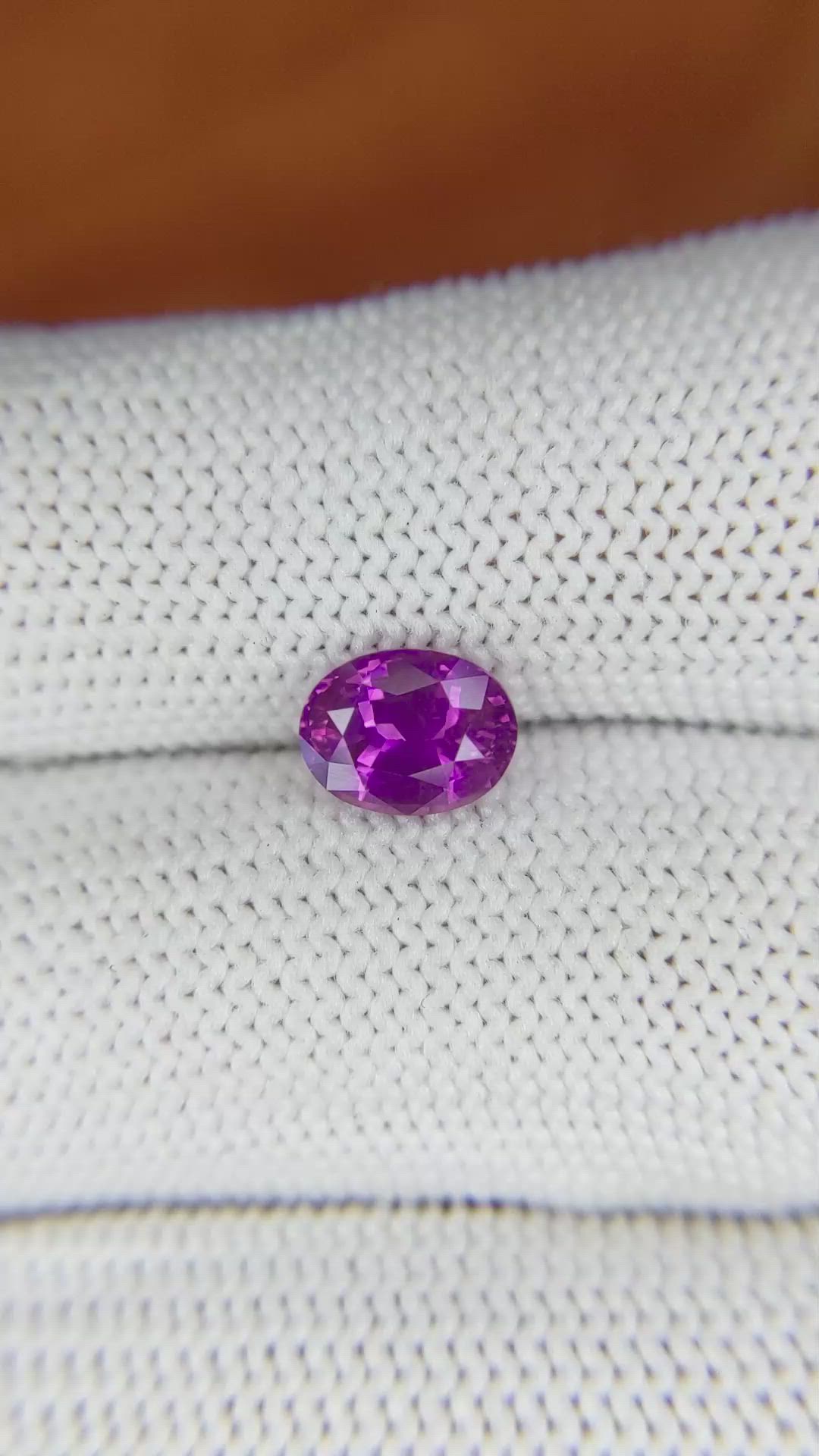 1.54 Ct. Pinkish Purple Sapphire from Ceylon (Sri Lanka) Size Video