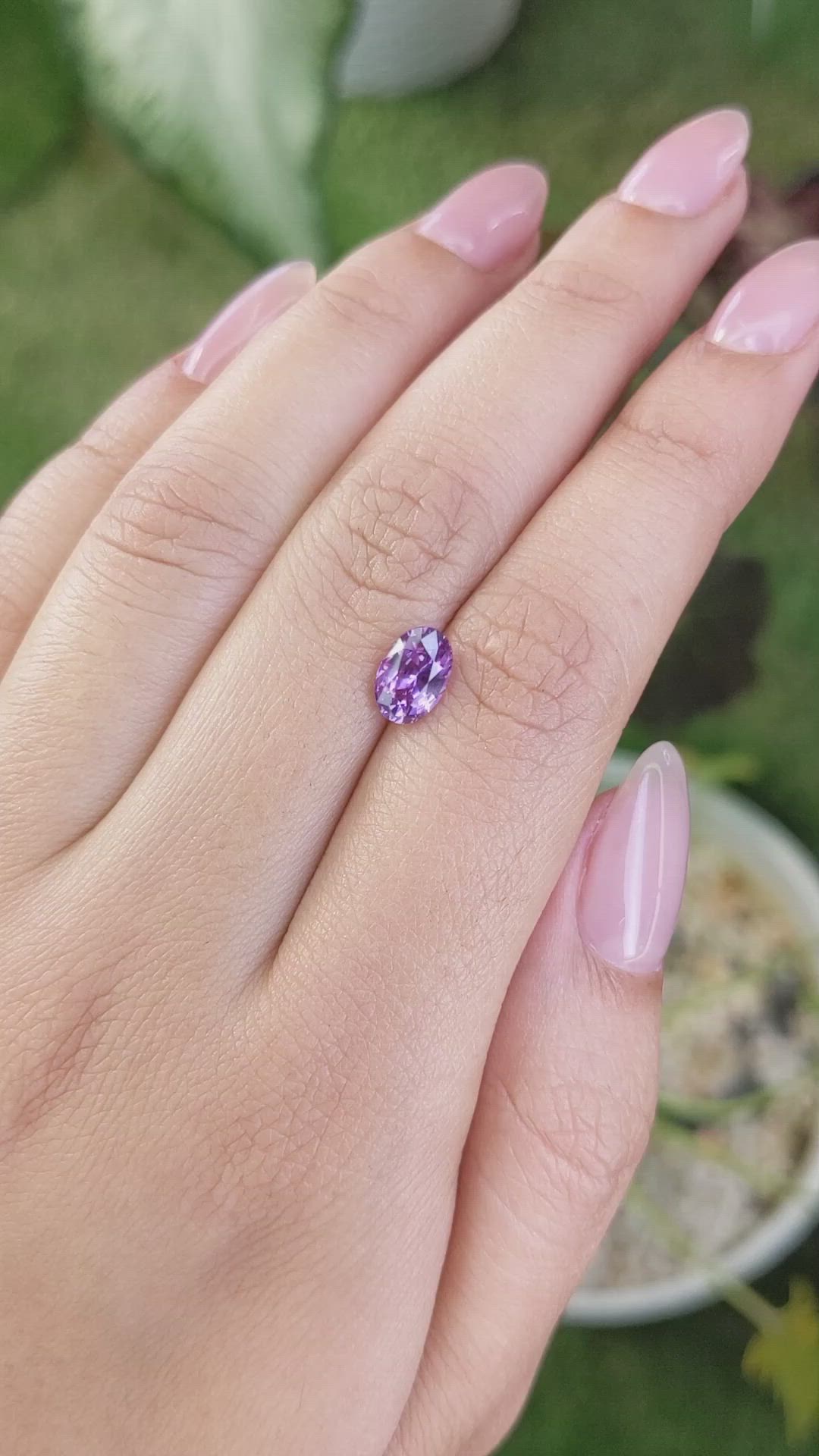 1.38 Ct. Pinkish Purple Sapphire from Ceylon (Sri Lanka) Size Video