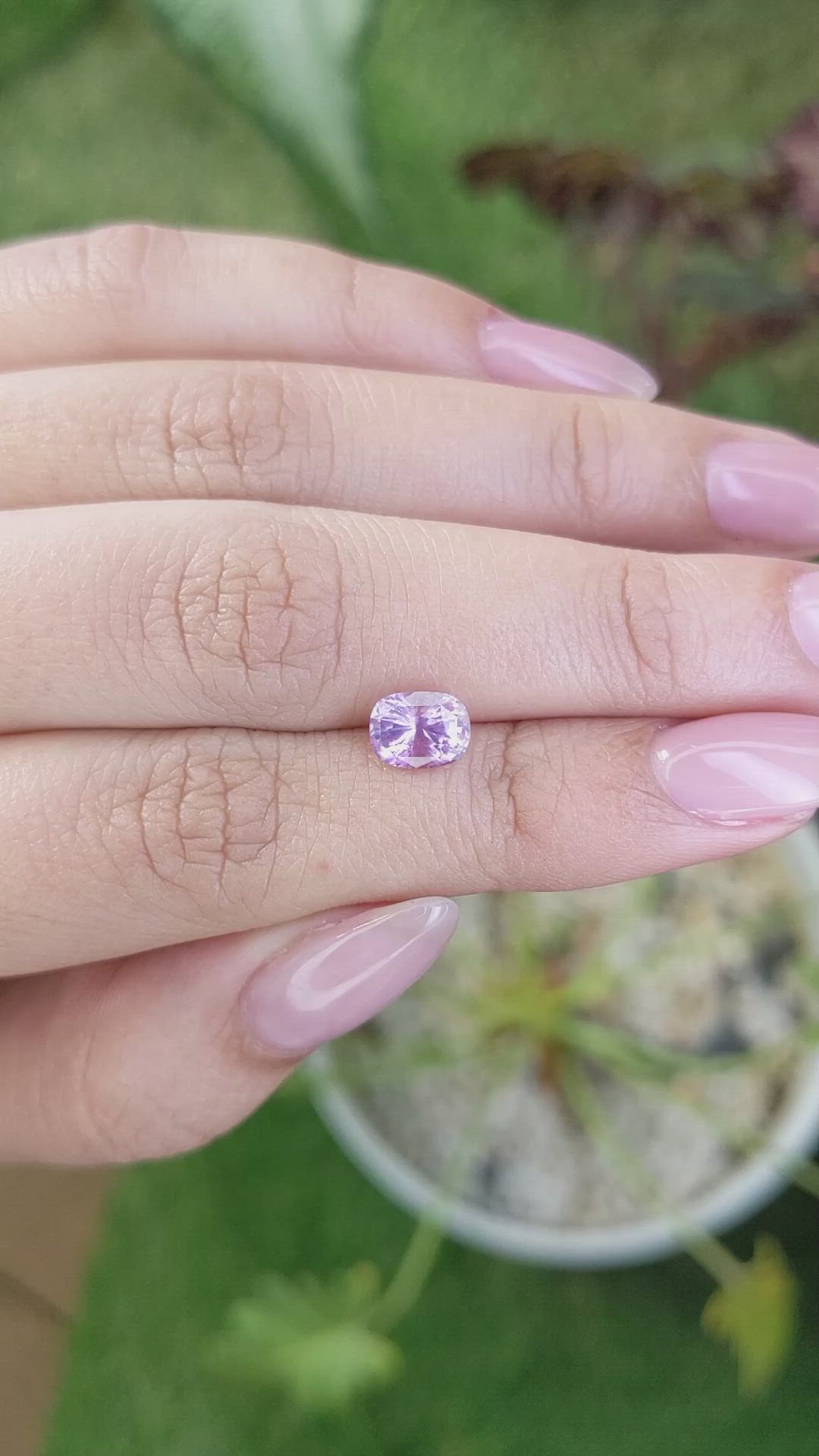 1.59 Ct. Pinkish Purple Sapphire from Ceylon (Sri Lanka) Size Video