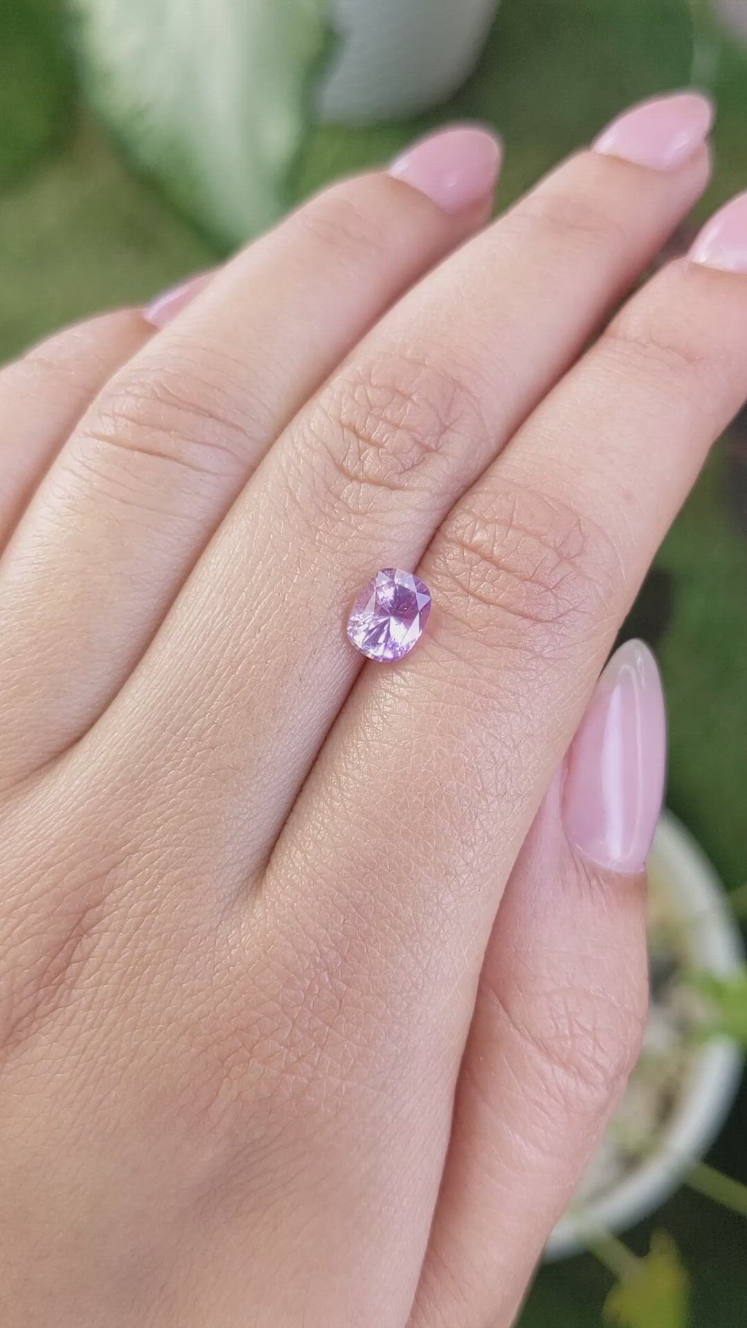 1.59 Ct. Pinkish Purple Sapphire from Ceylon (Sri Lanka) Size Video
