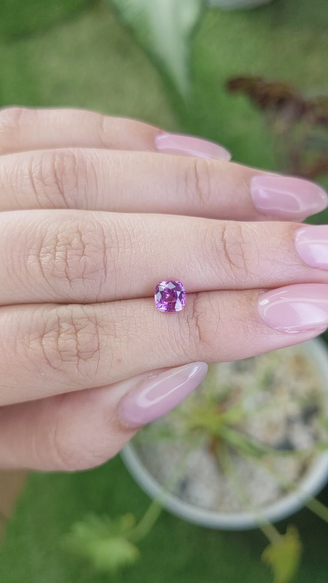 0.96 Ct. Purplish Pink Sapphire from Ceylon (Sri Lanka) Size Video