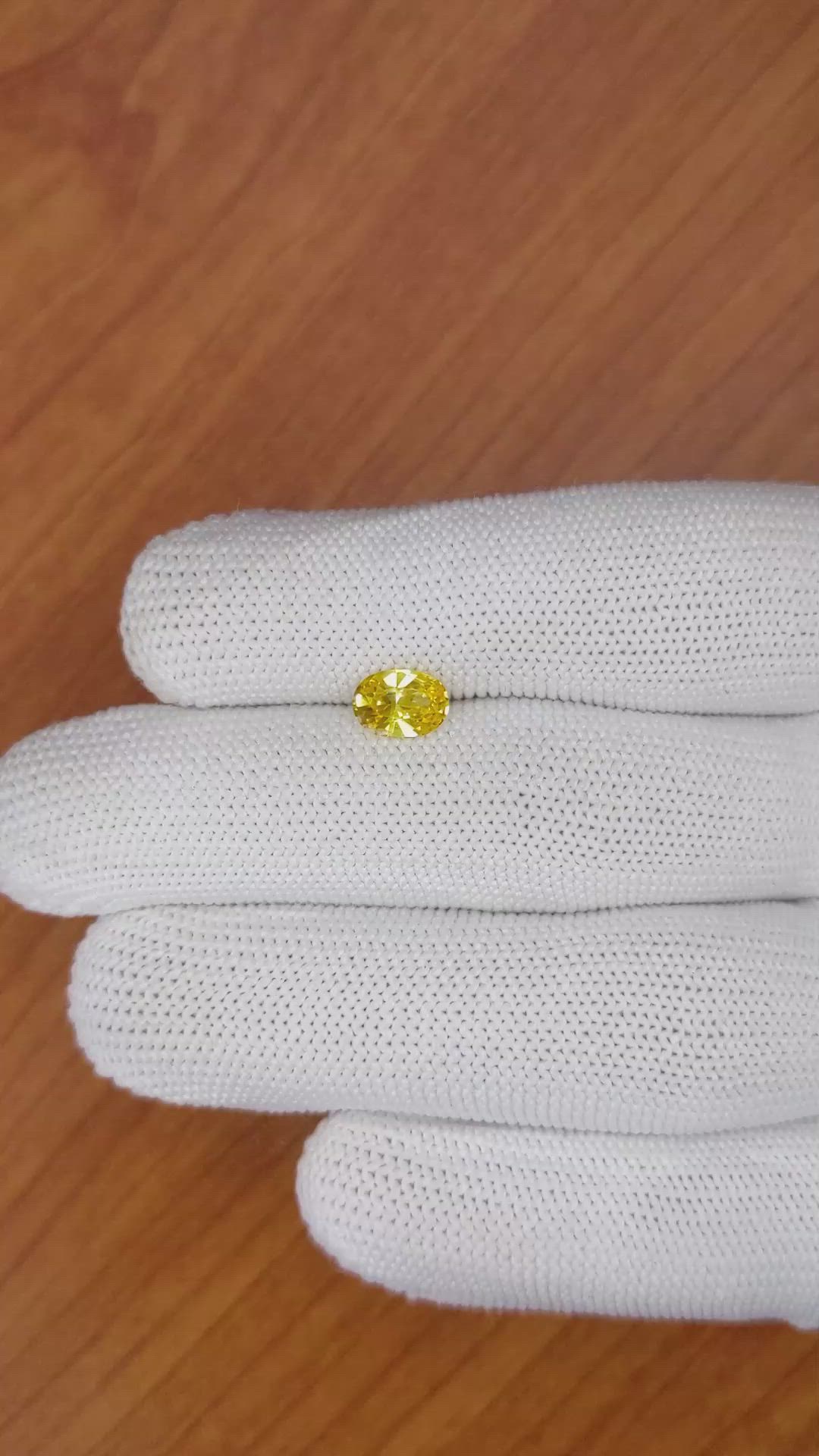 1.13 Ct. Yellow Sapphire from Ceylon (Sri Lanka) Size Video