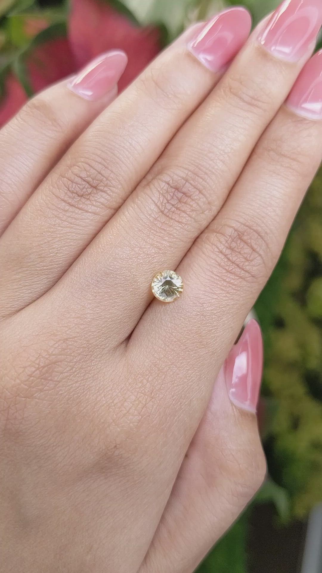 1.14 Ct. Yellow Sapphire from Ceylon (Sri Lanka) Size Video