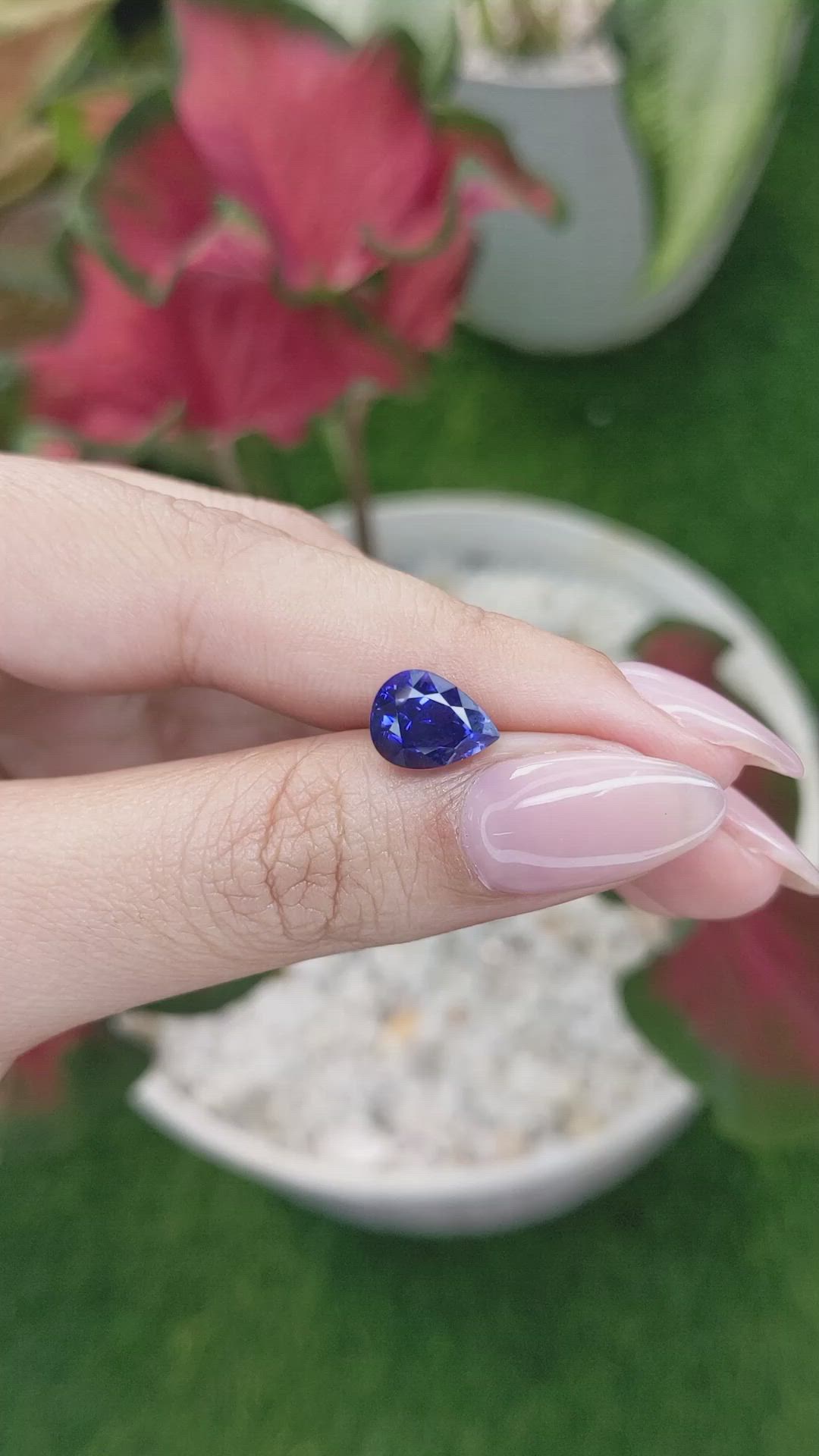3.64 Ct. Blue Sapphire from Ceylon (Sri Lanka) Size Video